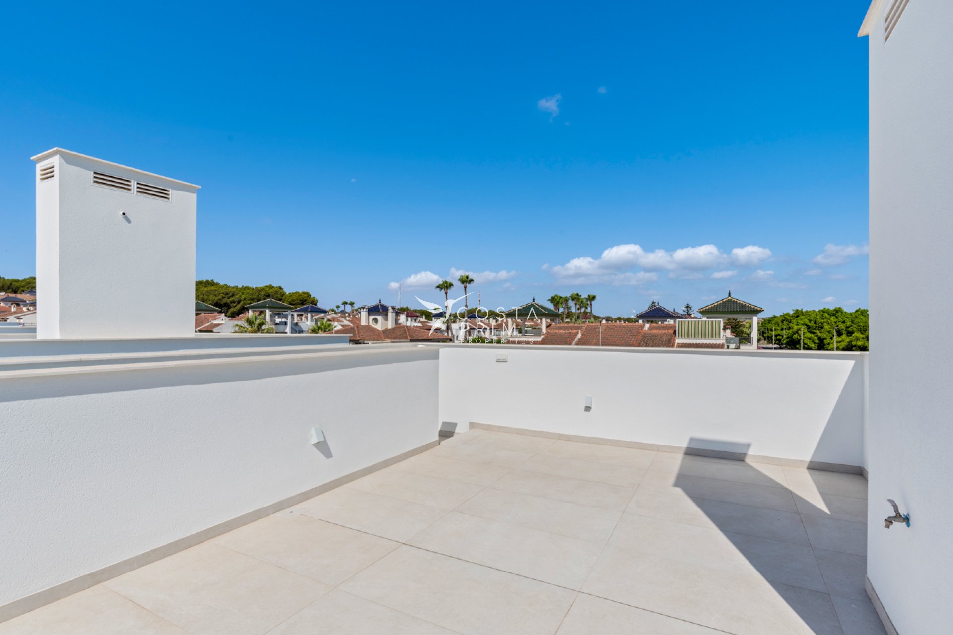 Obra nueva - Chalet / Villa - Pilar de la Horadada