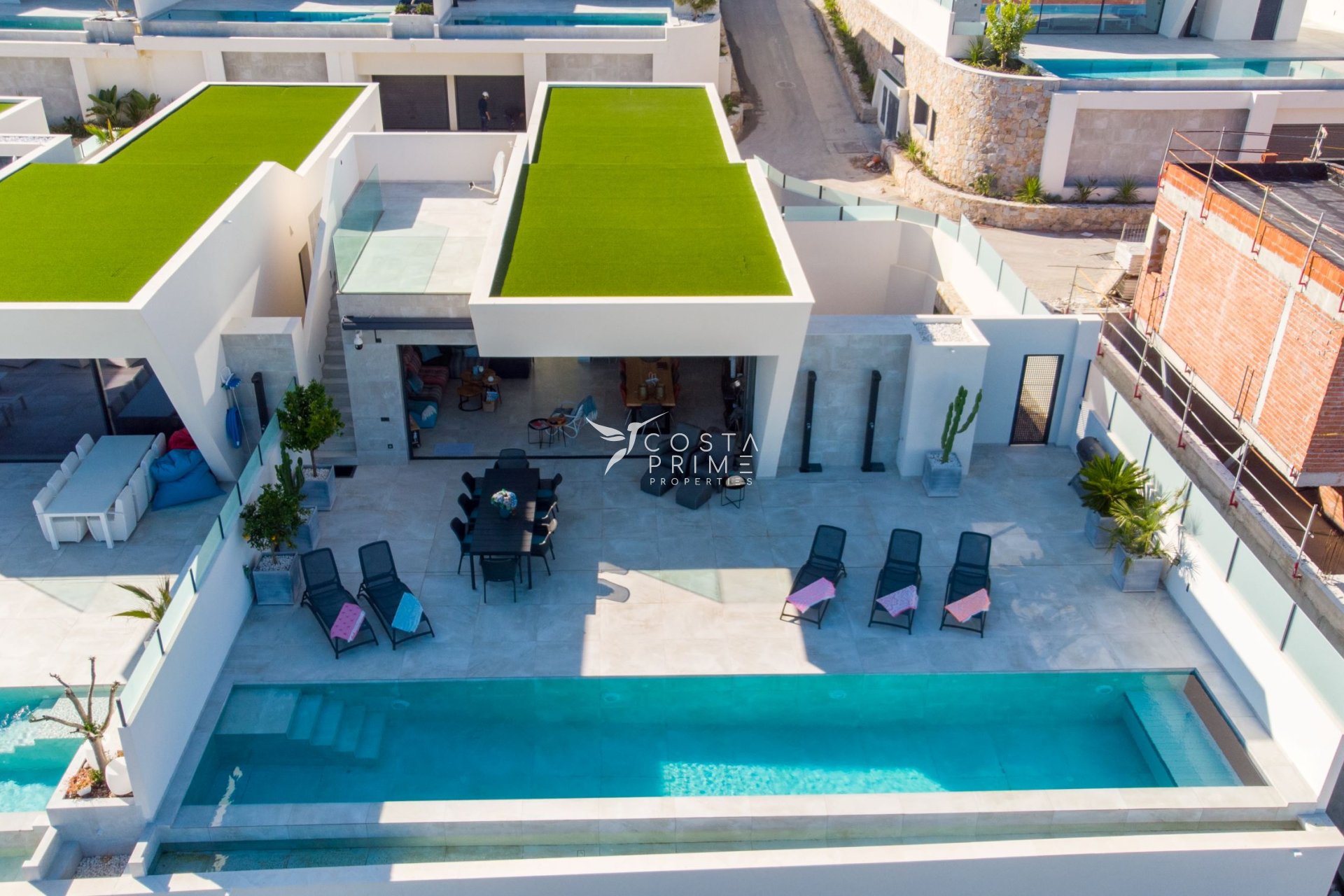 Obra nueva - Chalet / Villa - Rojales