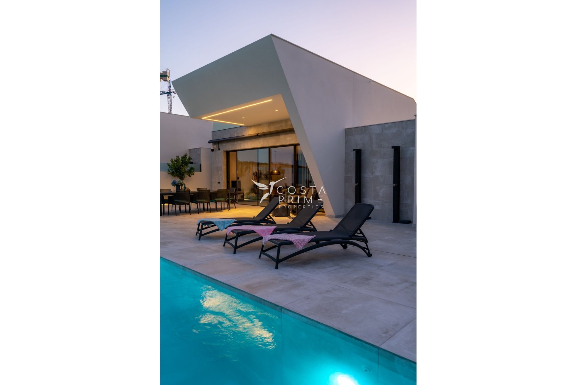 Obra nueva - Chalet / Villa - Rojales