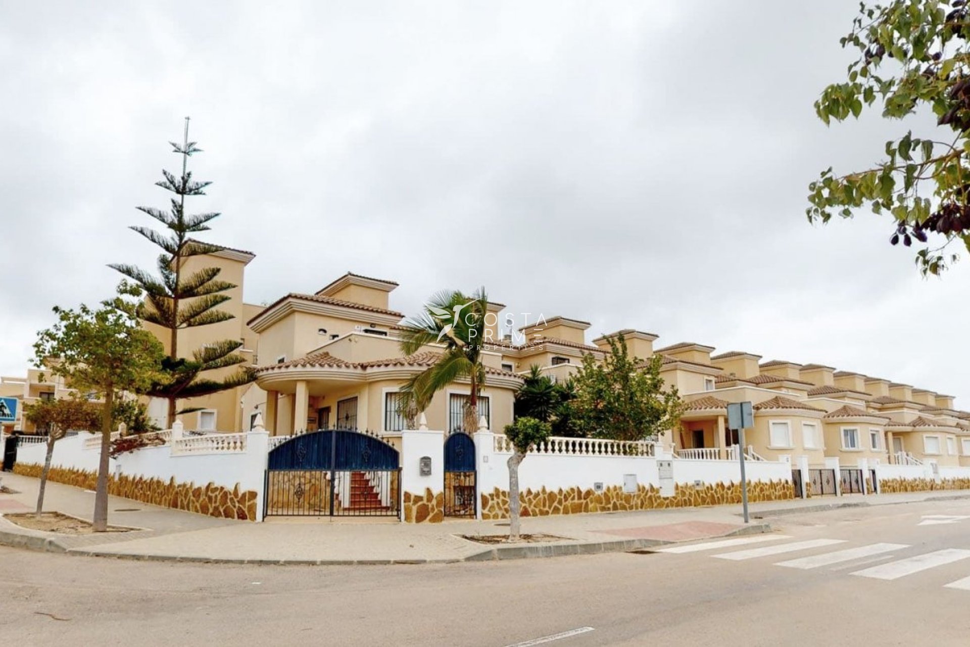 Obra nueva - Chalet / Villa - San Miguel de Salinas