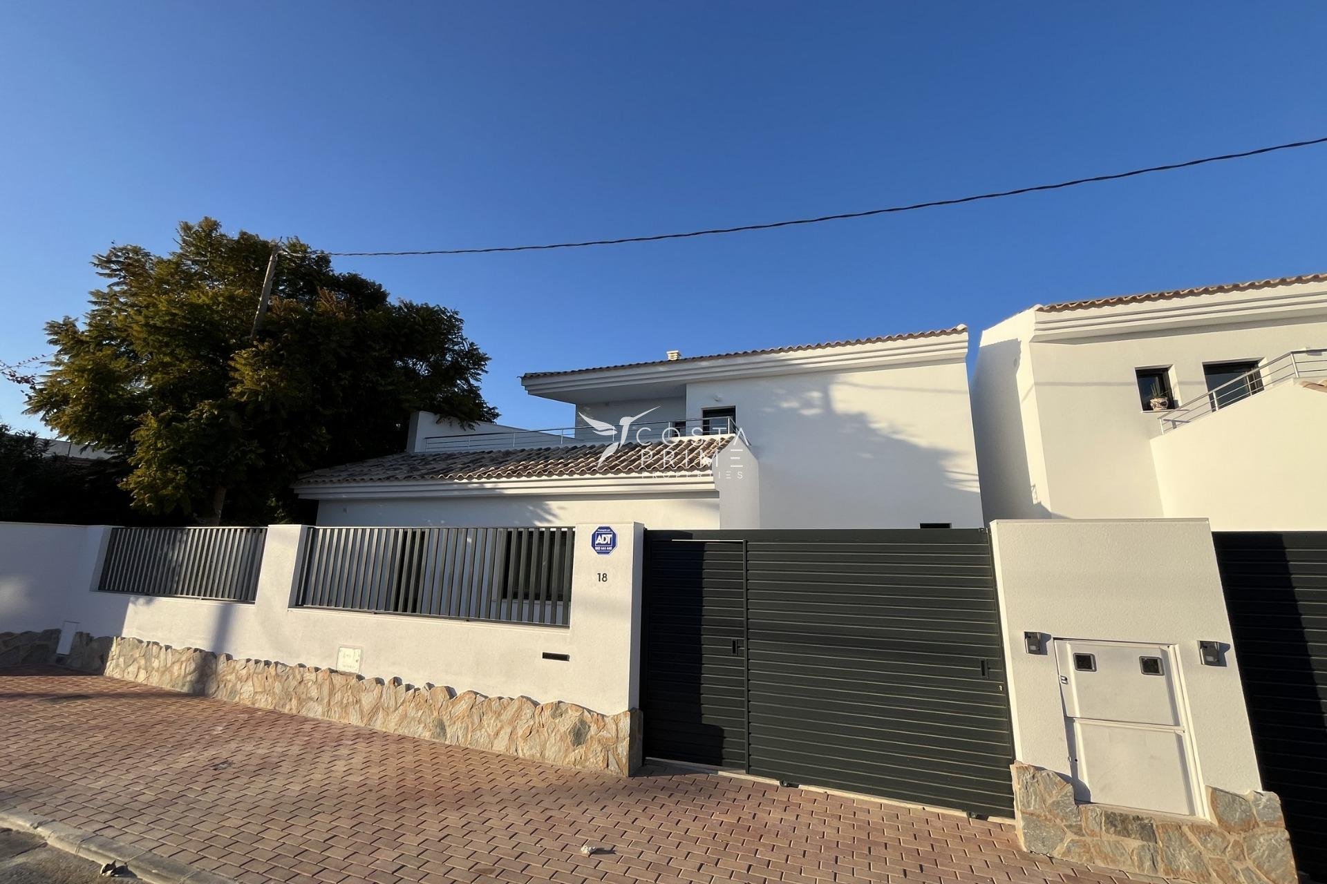 Obra nueva - Chalet / Villa - San Pedro del Pinatar