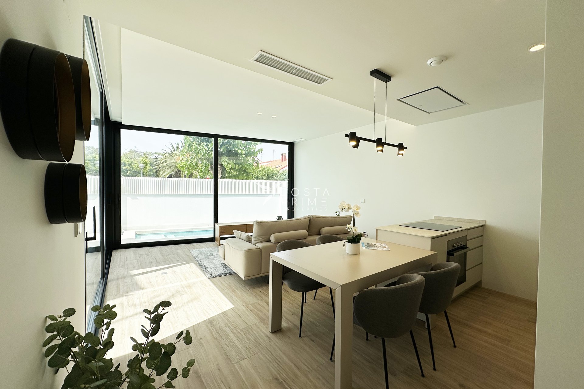 Obra nueva - Chalet / Villa - Torre de la Horadada