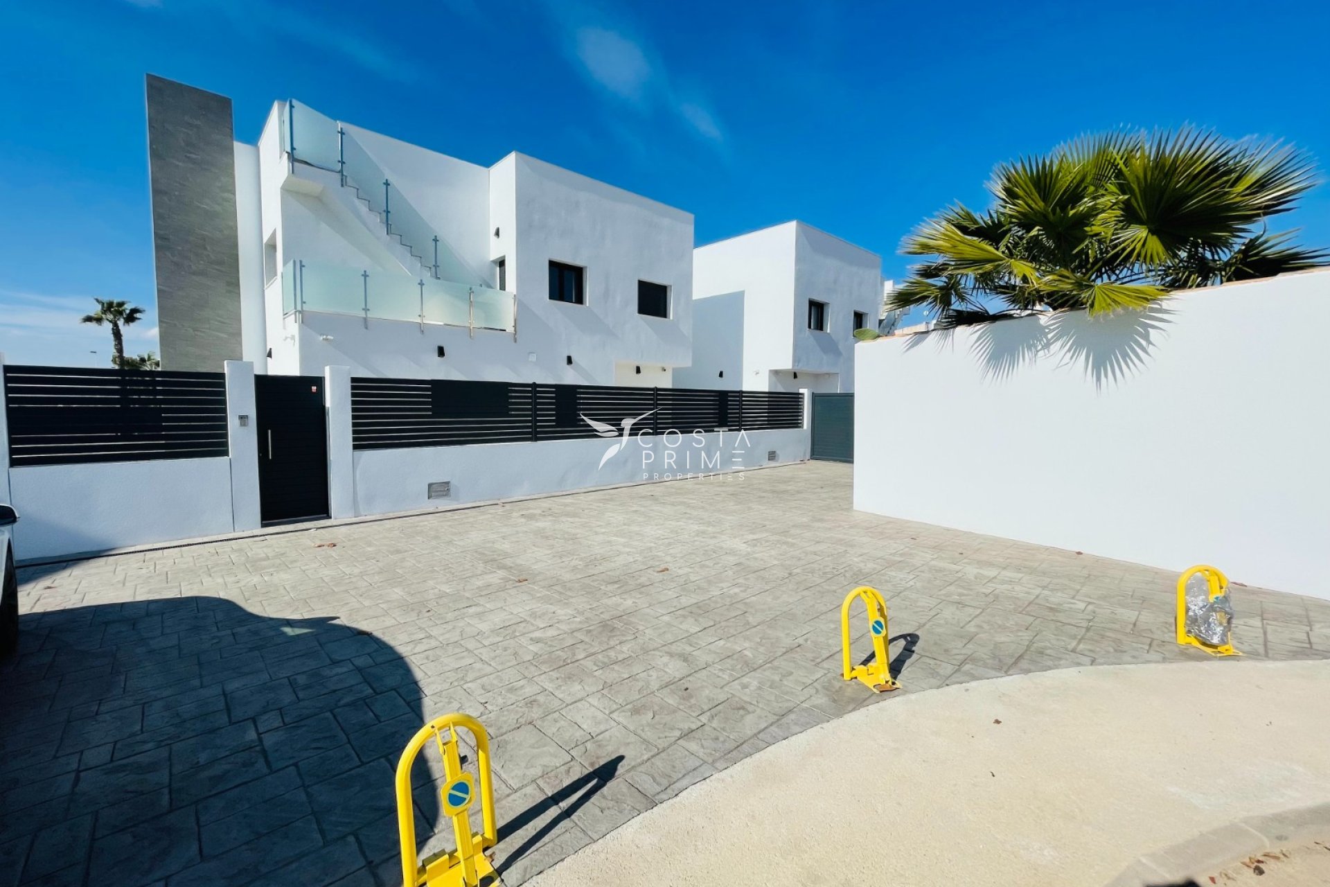 Obra nueva - Chalet / Villa - Torrevieja