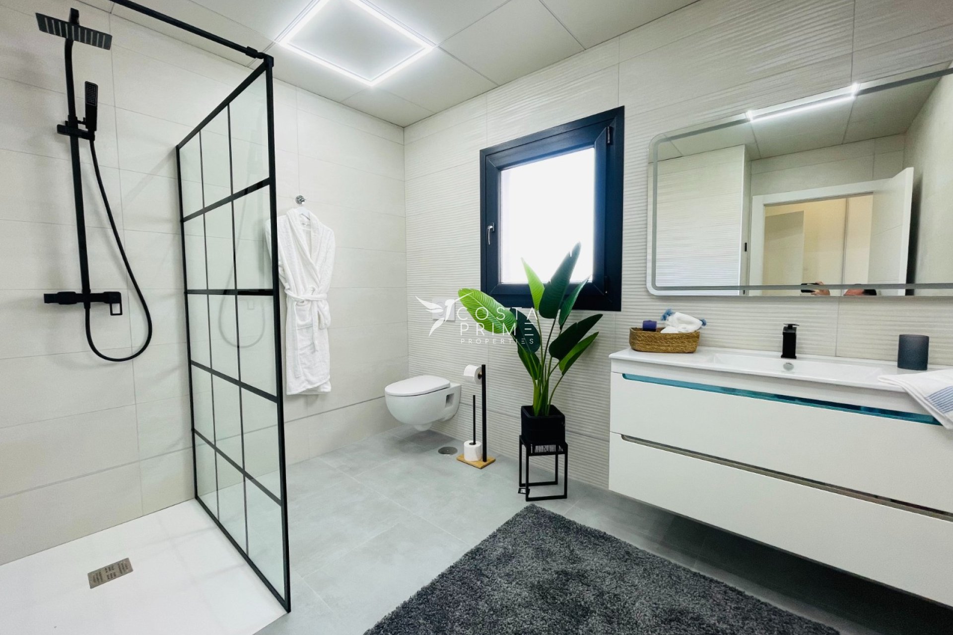 Obra nueva - Chalet / Villa - Torrevieja
