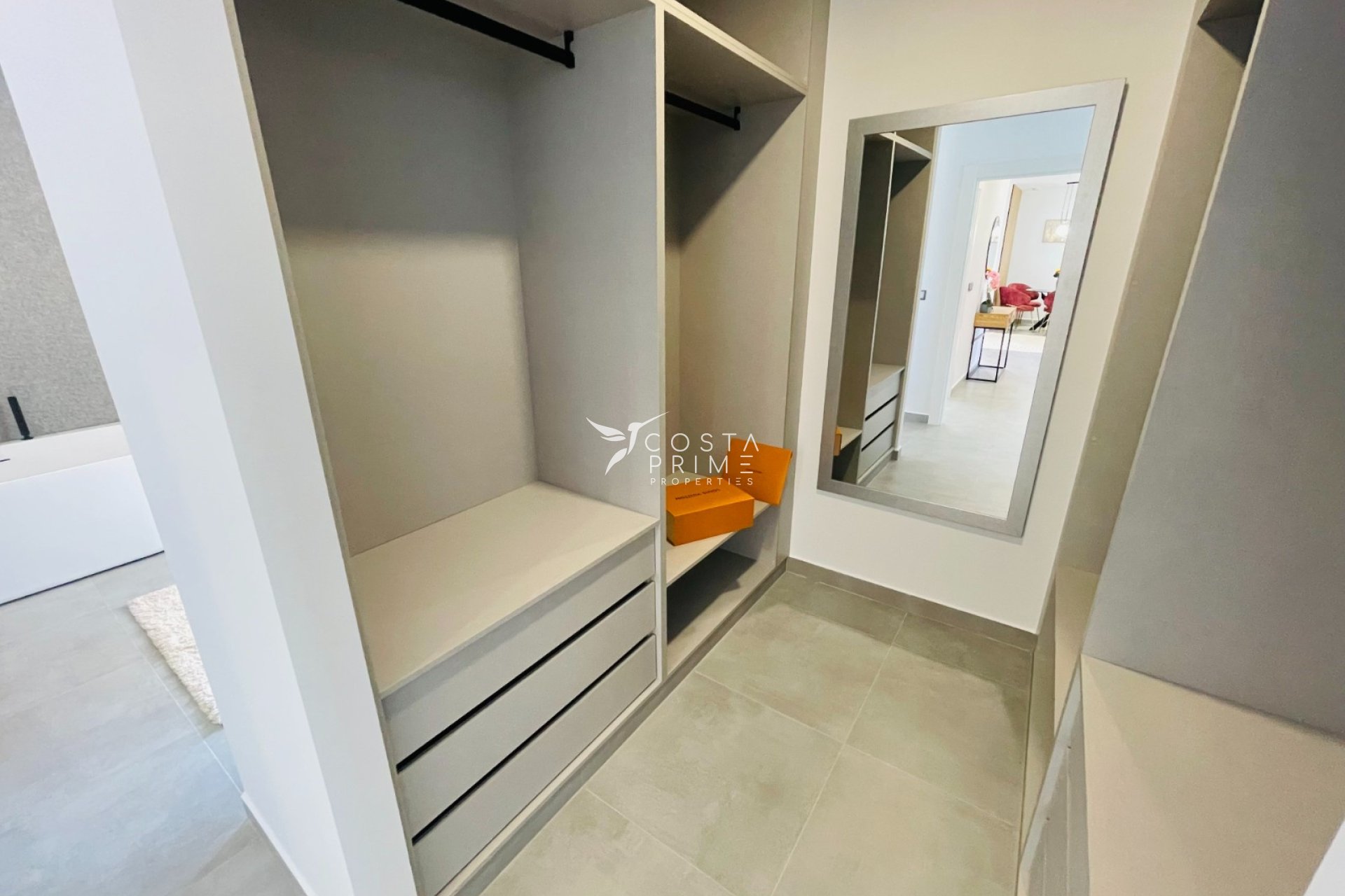 Obra nueva - Chalet / Villa - Torrevieja