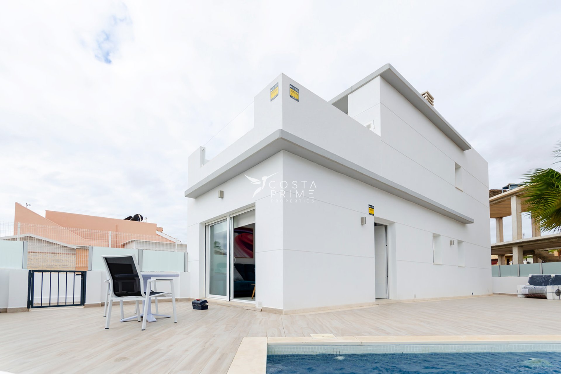Obra nueva - Chalet / Villa - Torrevieja