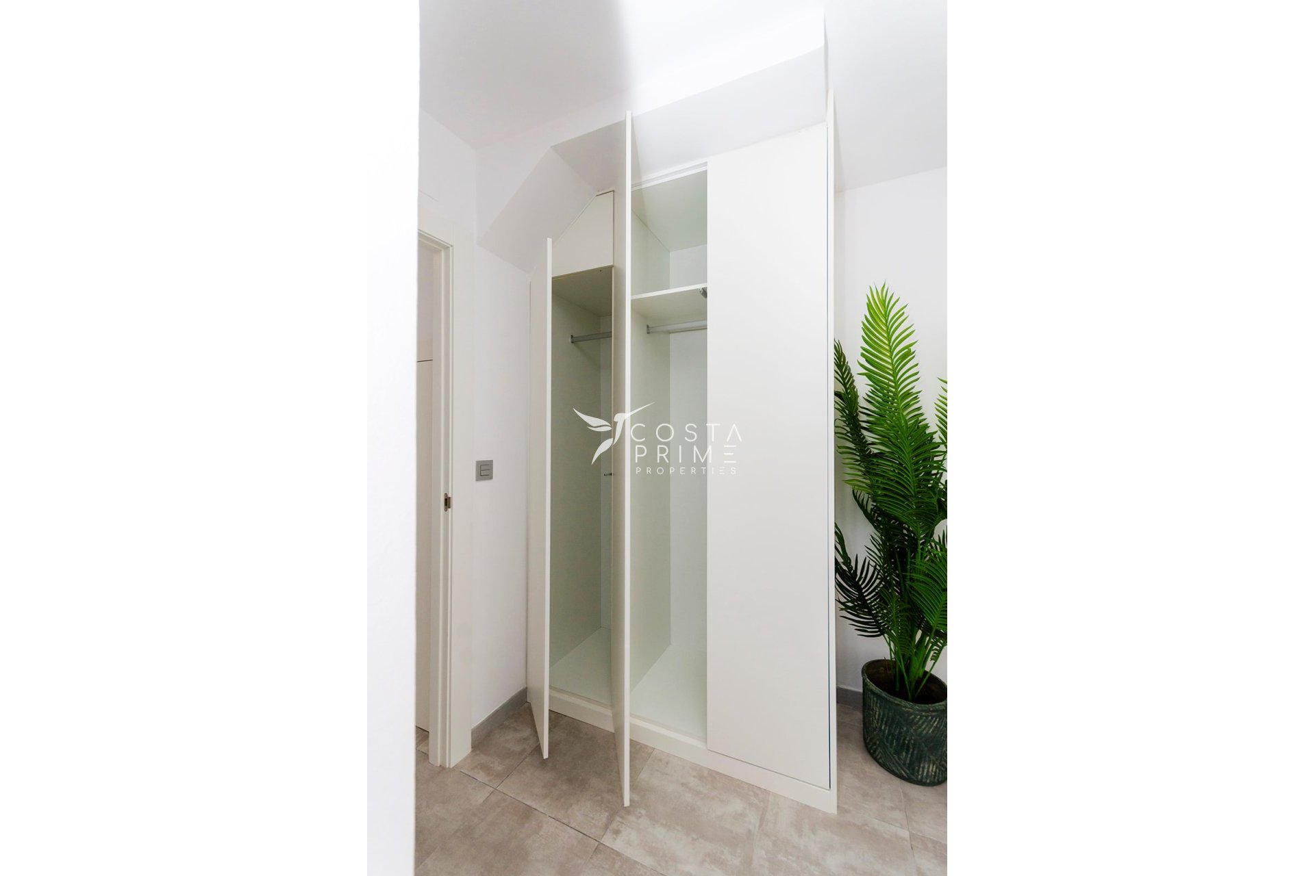Obra nueva - Chalet / Villa - Torrevieja