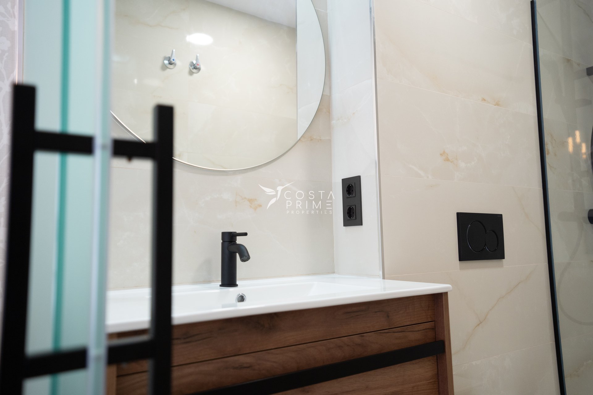 Obra nueva - Chalet / Villa - Torrevieja