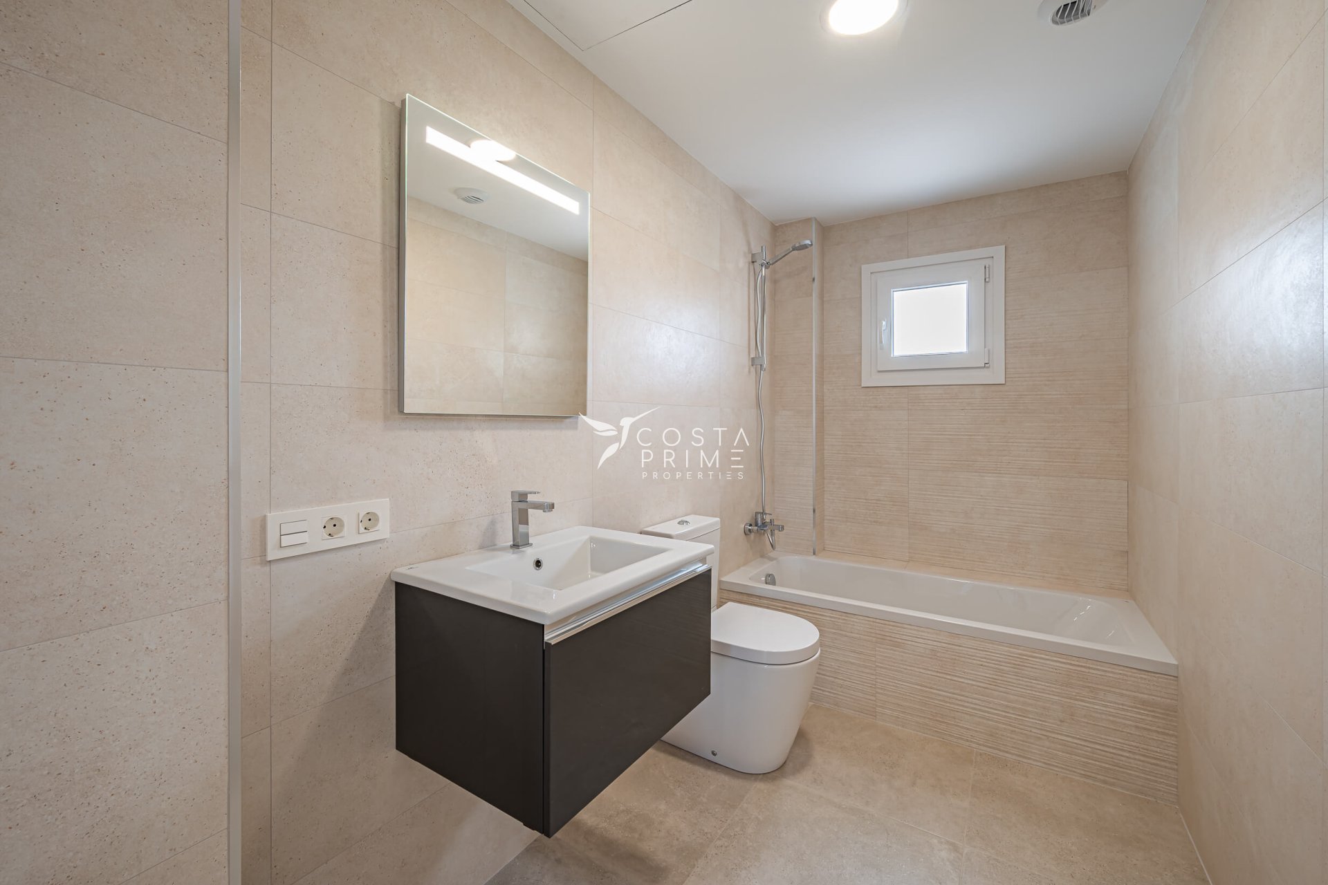 Obra nueva - Chalet / Villa - Viñuela