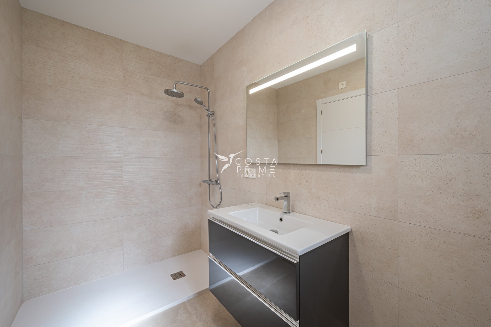 Obra nueva - Chalet / Villa - Viñuela