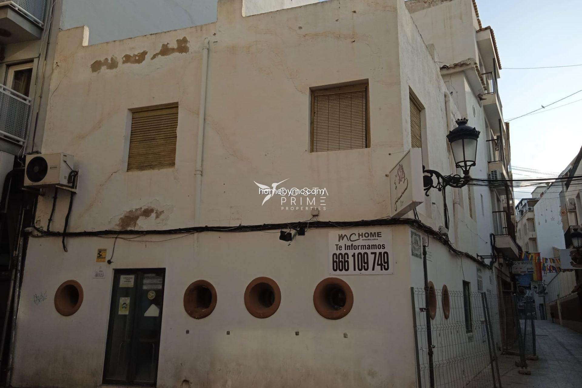 Obra nueva - Local / Comercio - Benidorm