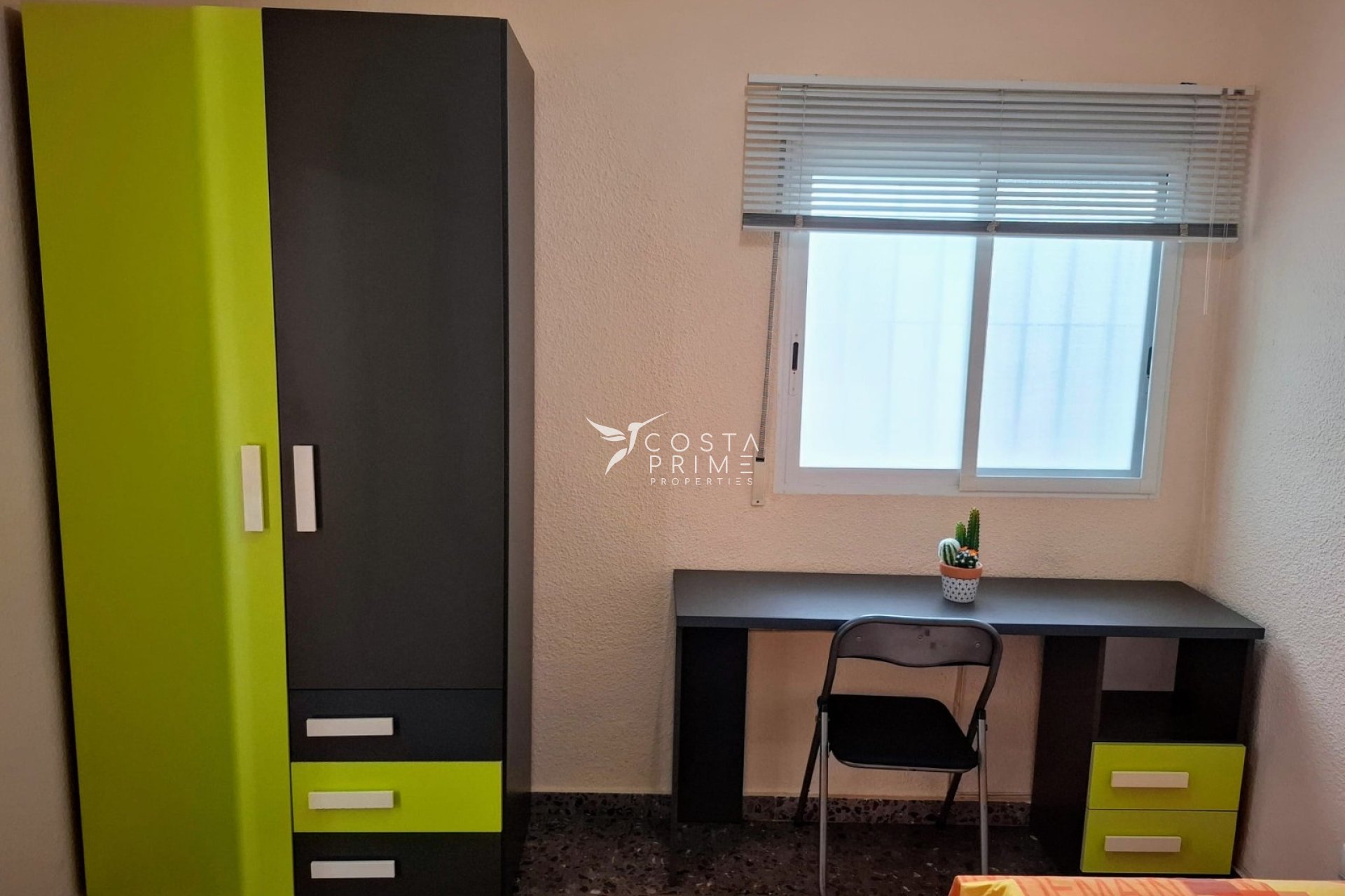 Odsprzedaż - Daszek - Benidorm