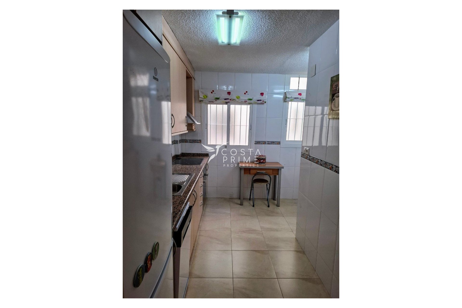 Odsprzedaż - Daszek - Benidorm