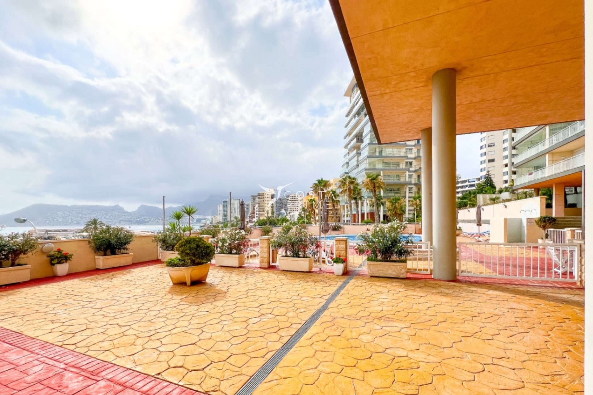 Odsprzedaż - Daszek - Calpe