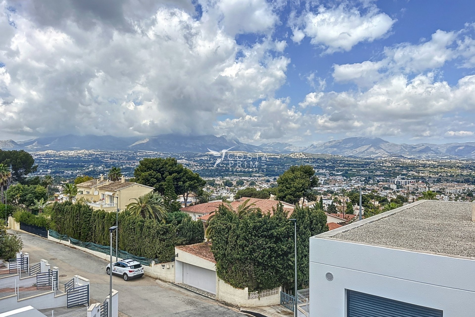 Odsprzedaż - Kamienica / bliźniak - Albir