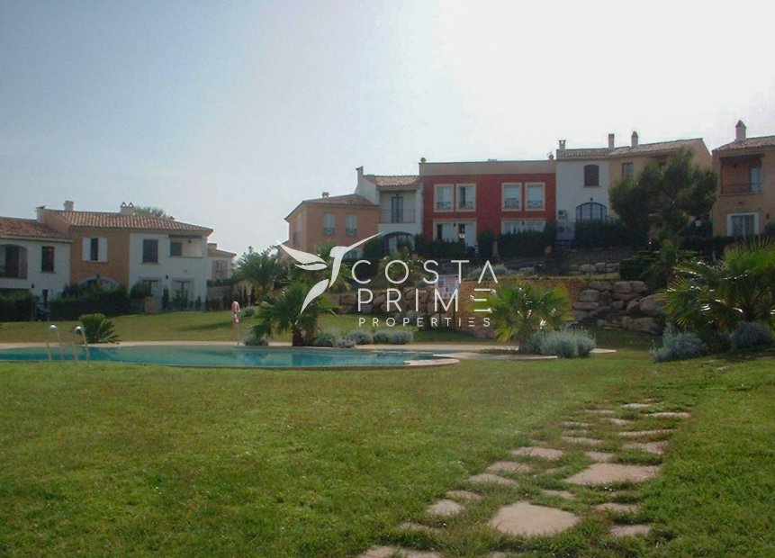 Odsprzedaż - Kamienica / bliźniak - Finestrat