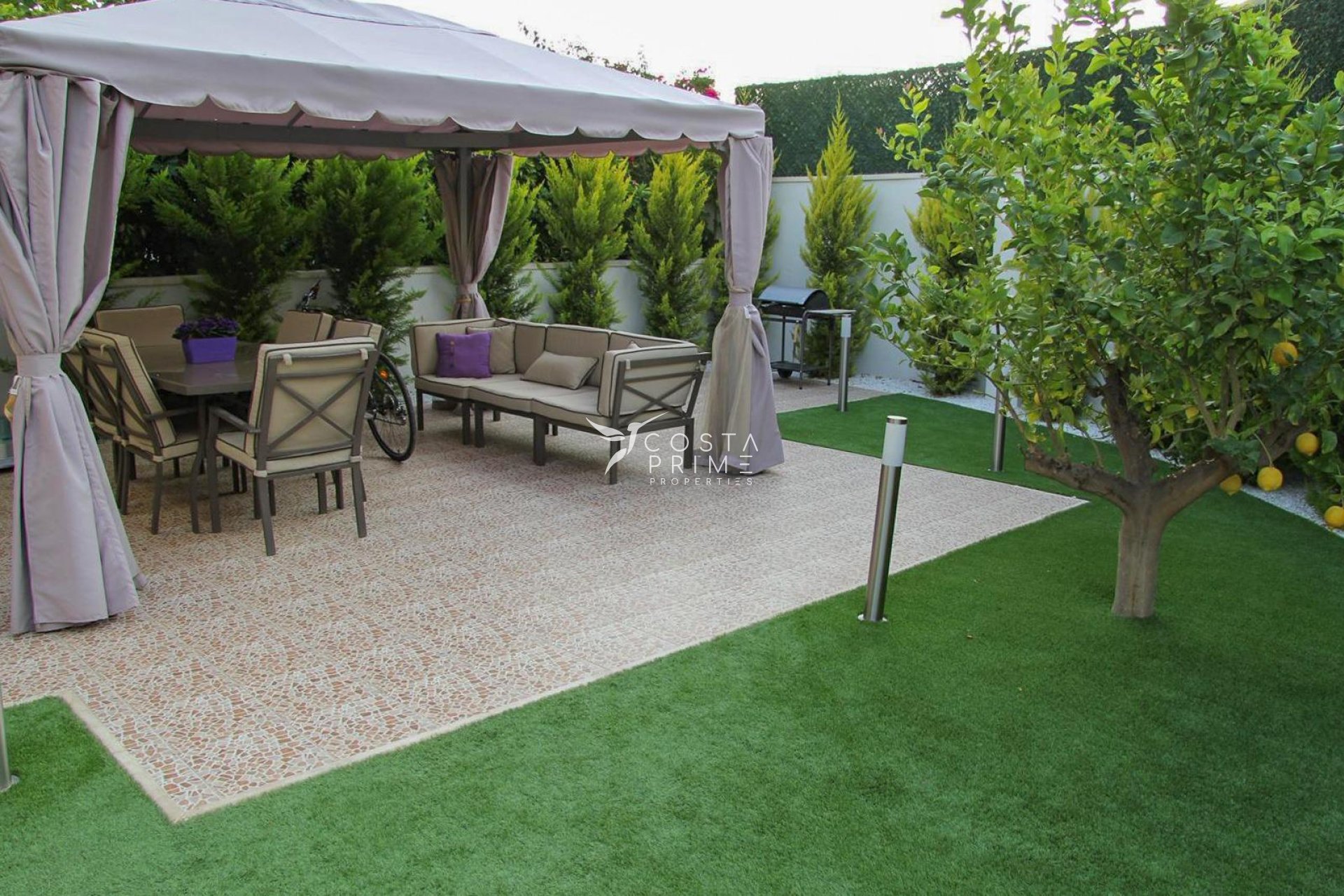 Odsprzedaż - Kamienica / bliźniak - Finestrat