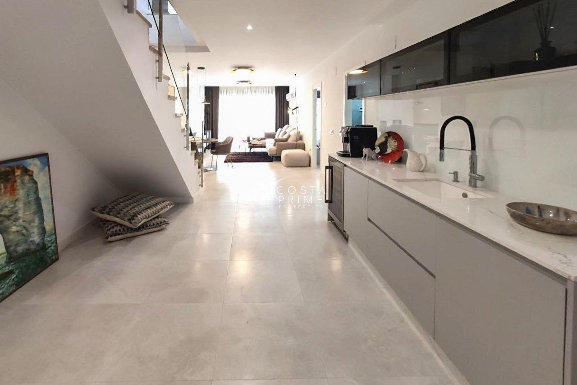 Odsprzedaż - Kamienica / bliźniak - Finestrat