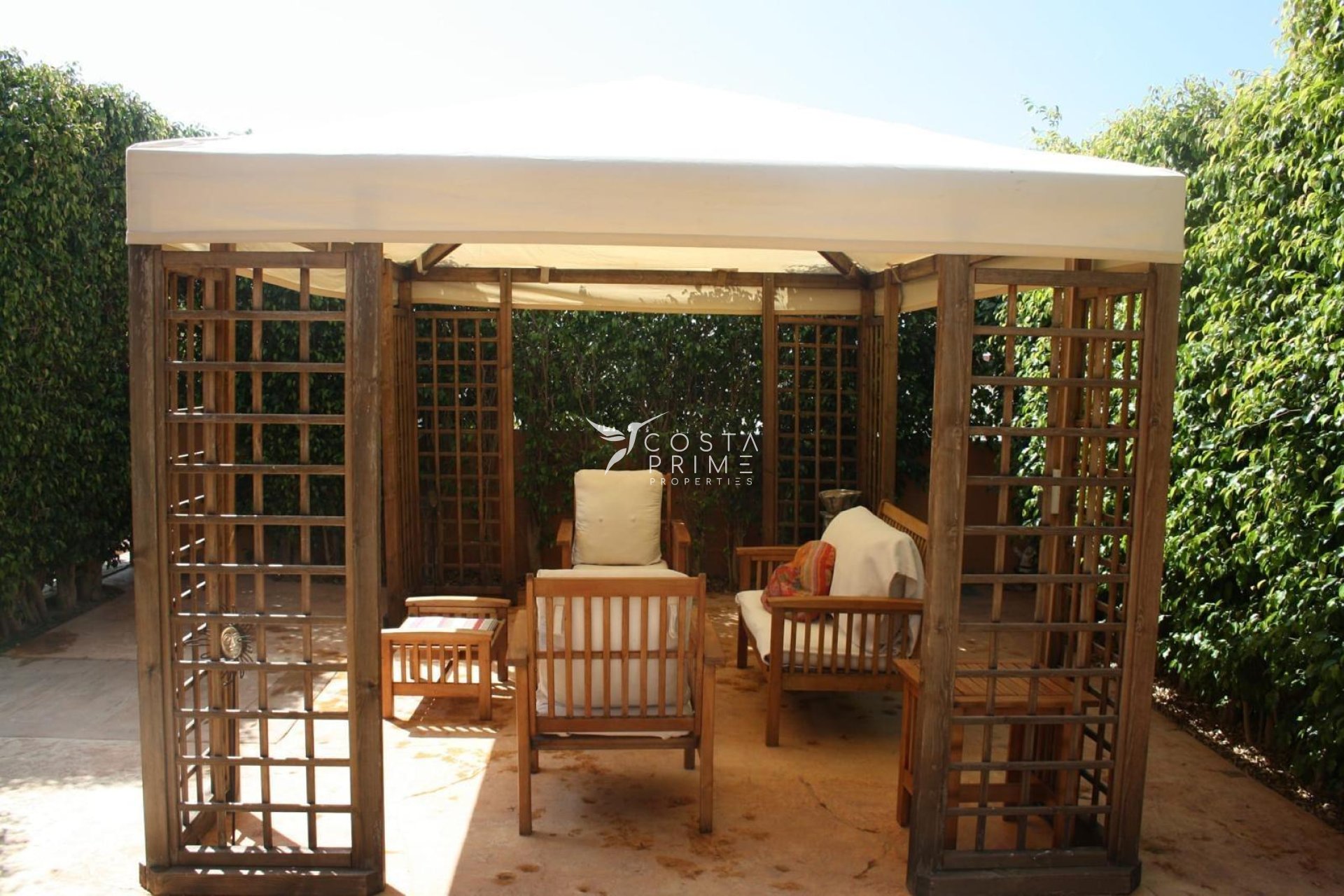 Odsprzedaż - Kamienica / bliźniak - Finestrat