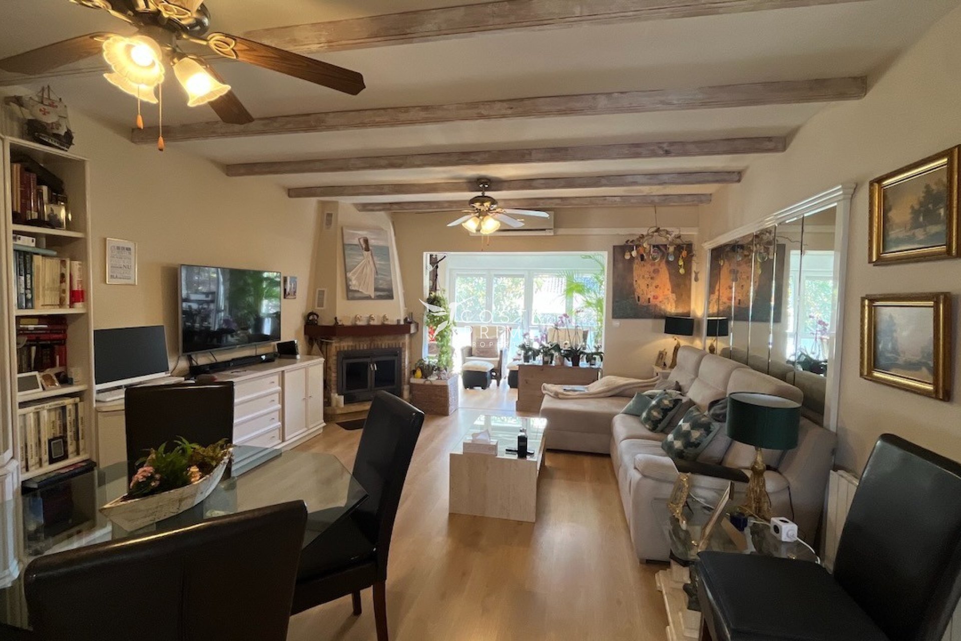 Odsprzedaż - Kamienica / bliźniak - La Nucía