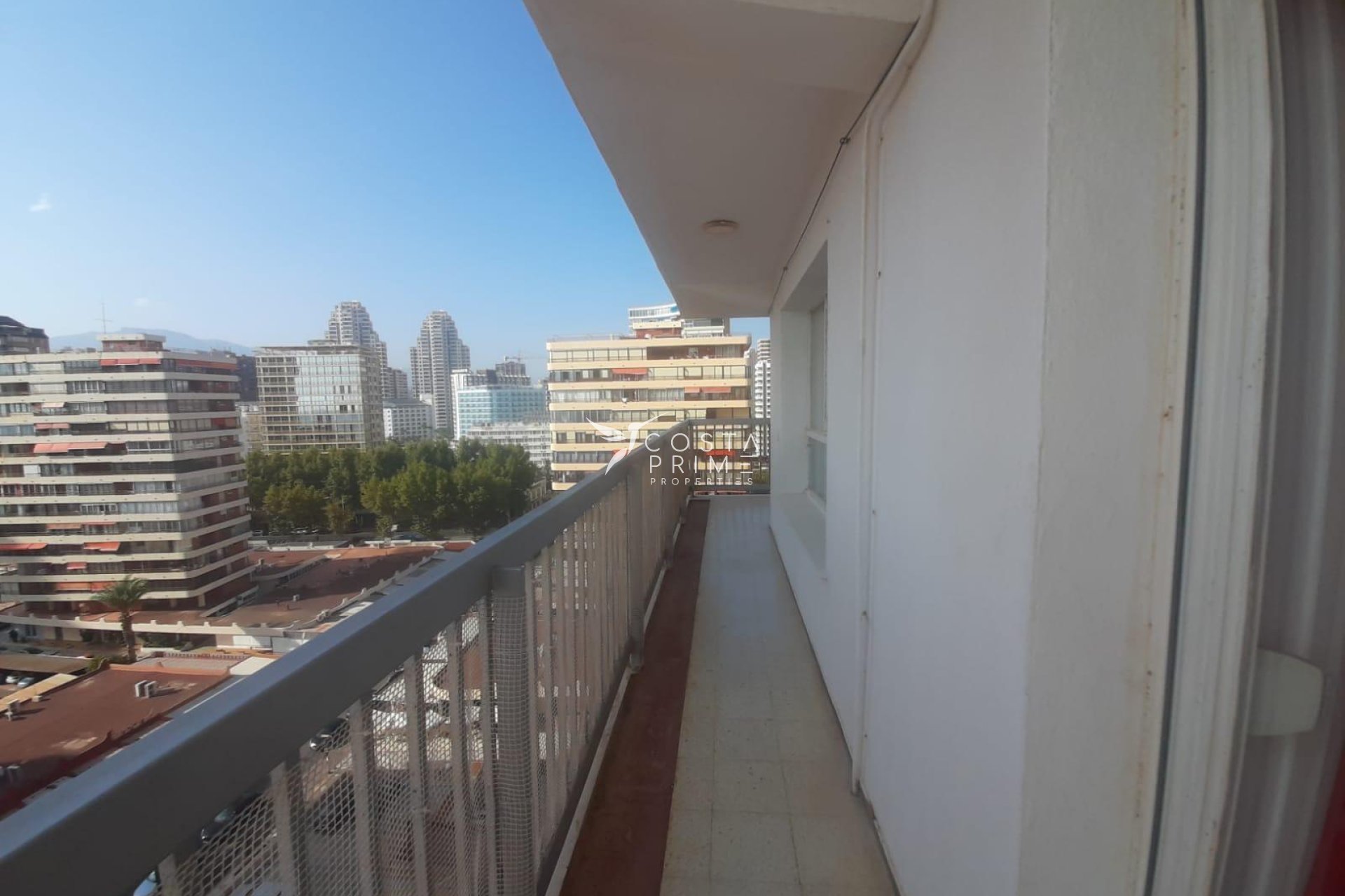 Odsprzedaż - Mieszkanie w Bloku - Benidorm