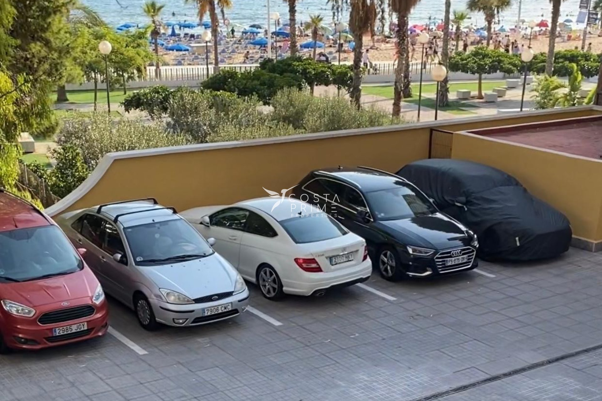 Odsprzedaż - Mieszkanie w Bloku - Benidorm