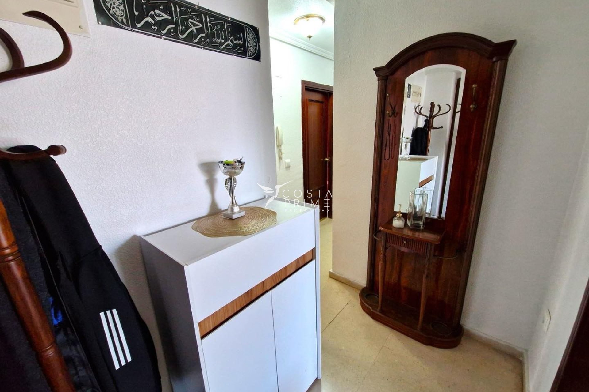 Odsprzedaż - Mieszkanie w Bloku - Benidorm