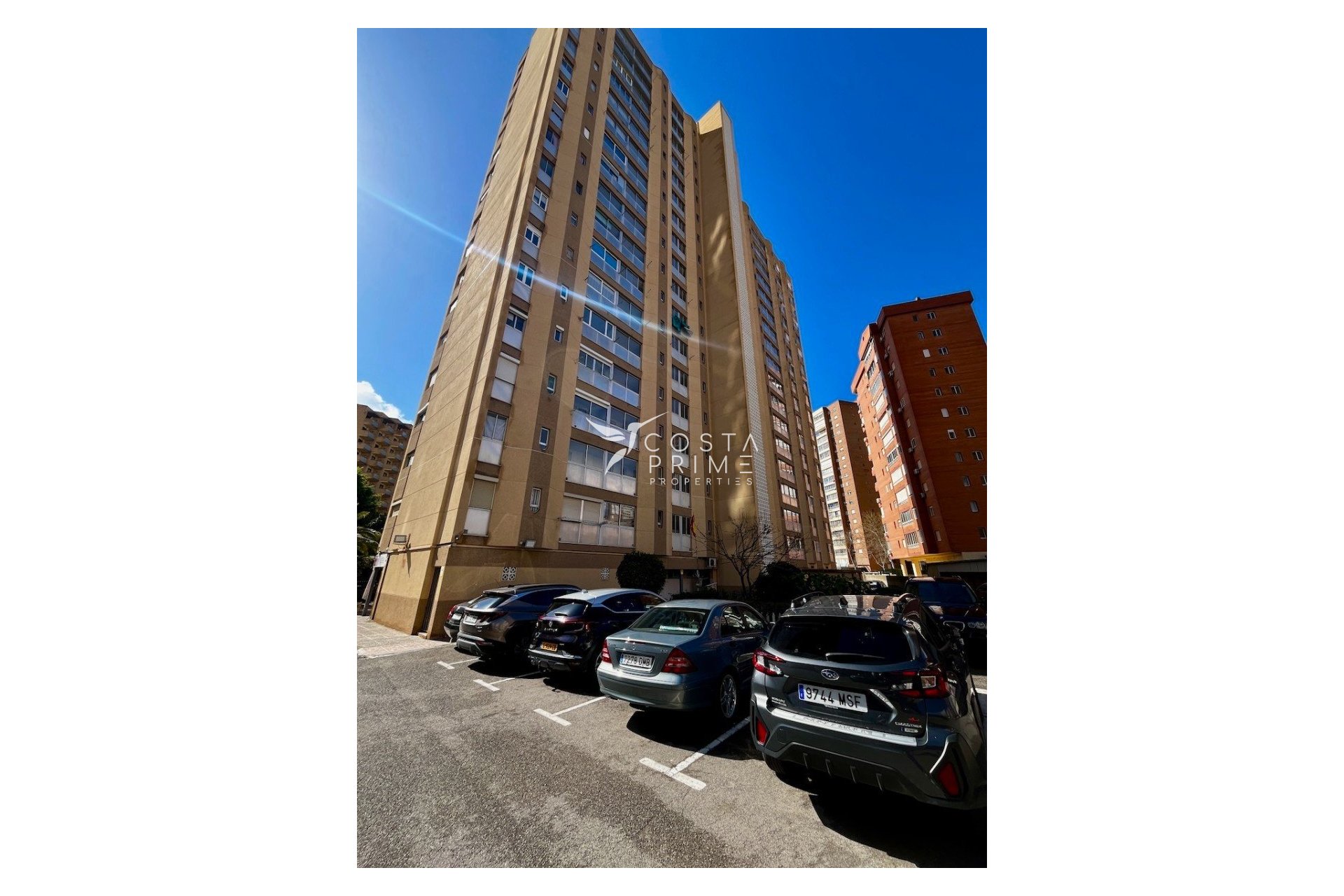 Odsprzedaż - Mieszkanie w Bloku - Benidorm