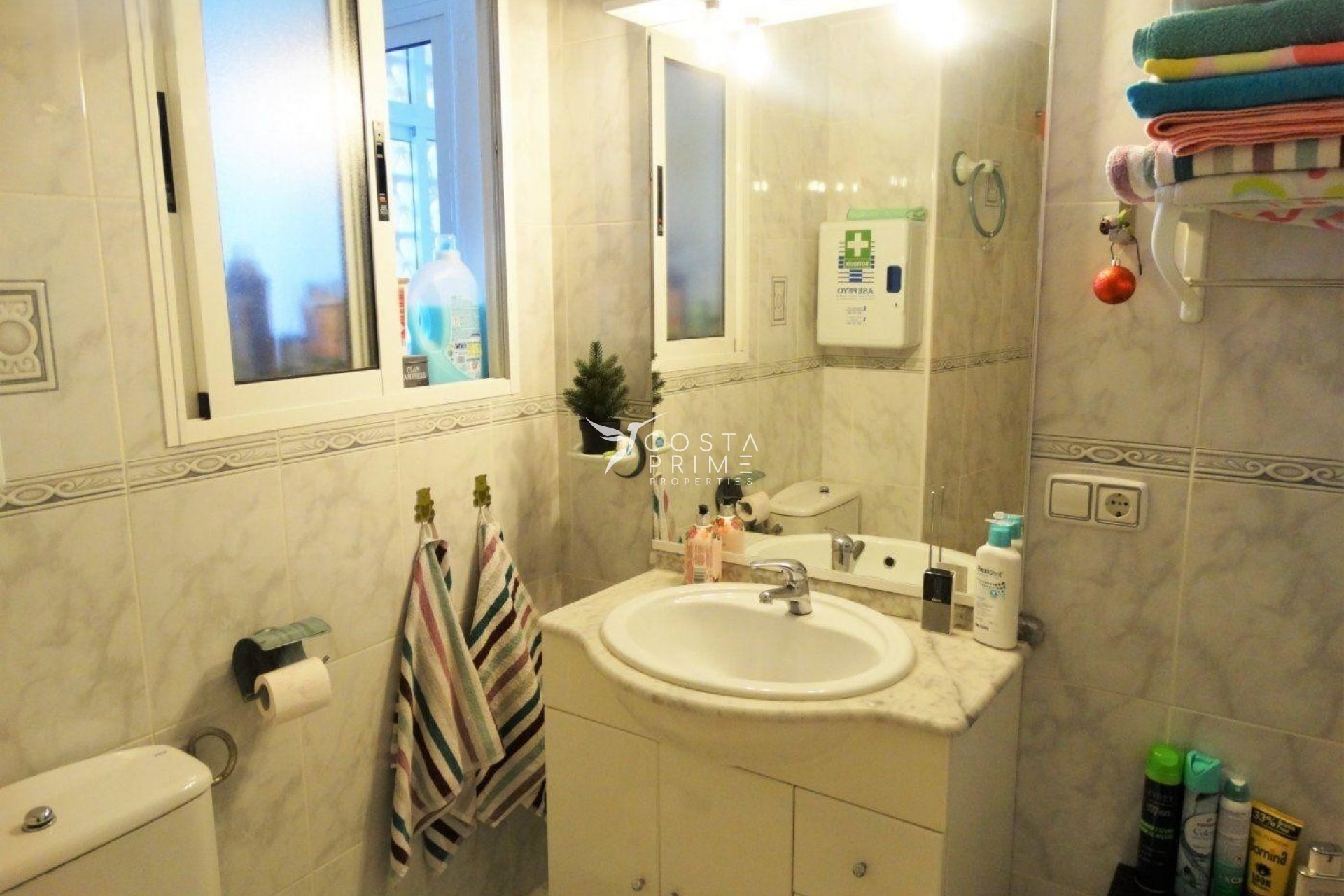 Odsprzedaż - Mieszkanie w Bloku - Benidorm