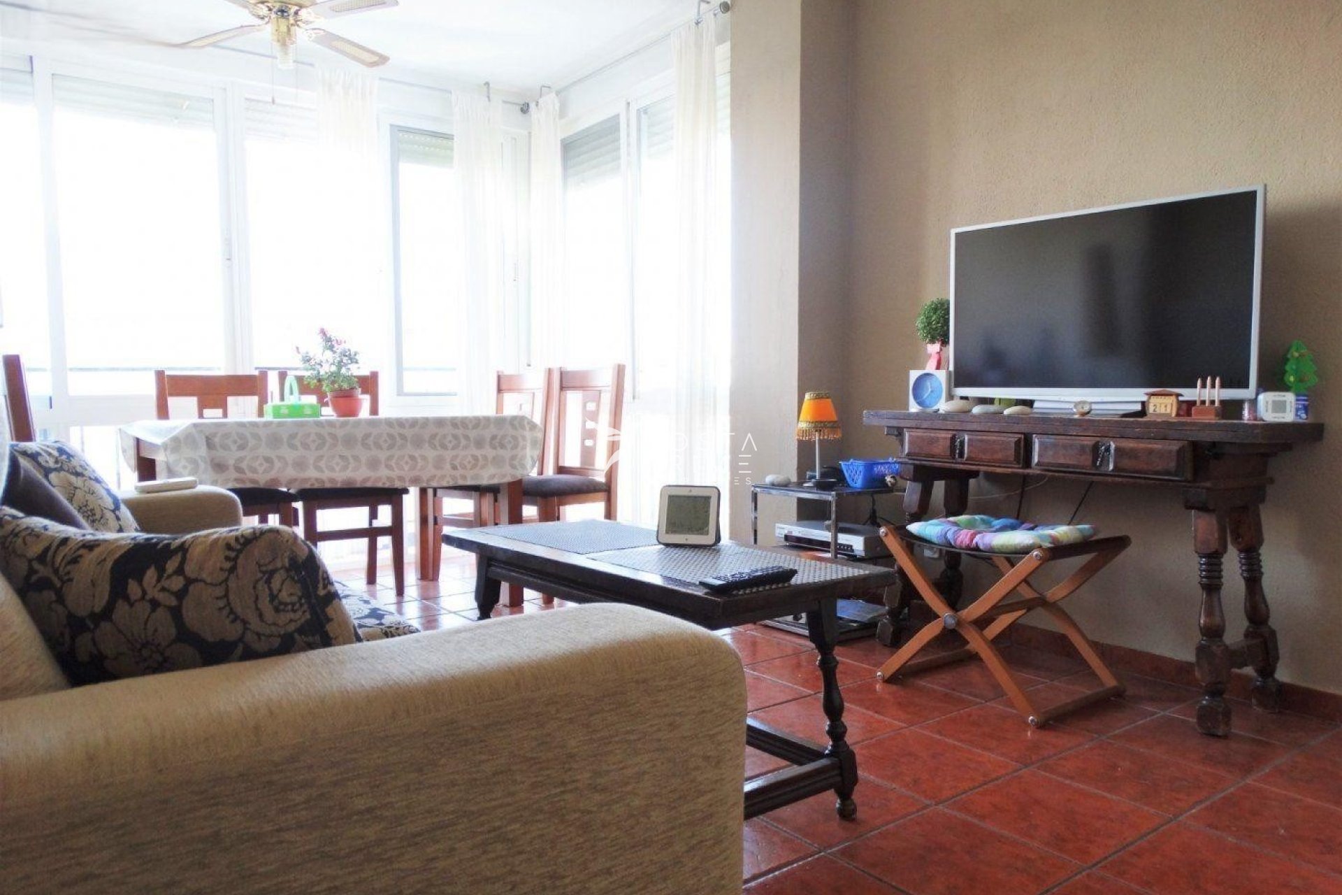 Odsprzedaż - Mieszkanie w Bloku - Benidorm