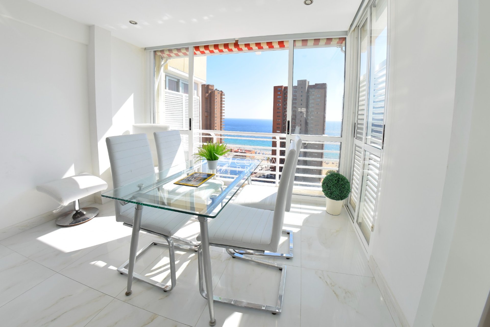 Odsprzedaż - Mieszkanie w Bloku - Benidorm