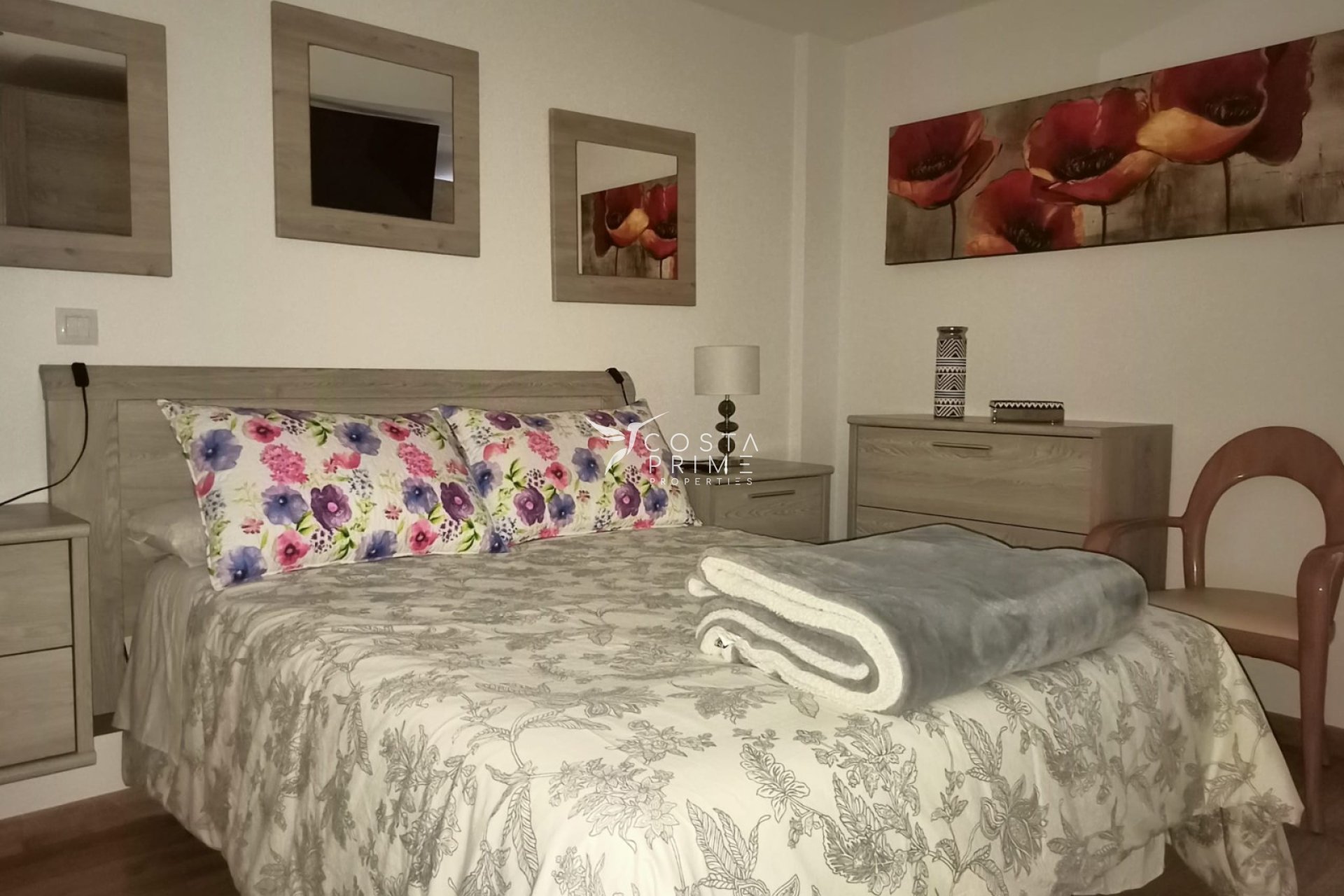 Odsprzedaż - Mieszkanie w Bloku - Benidorm