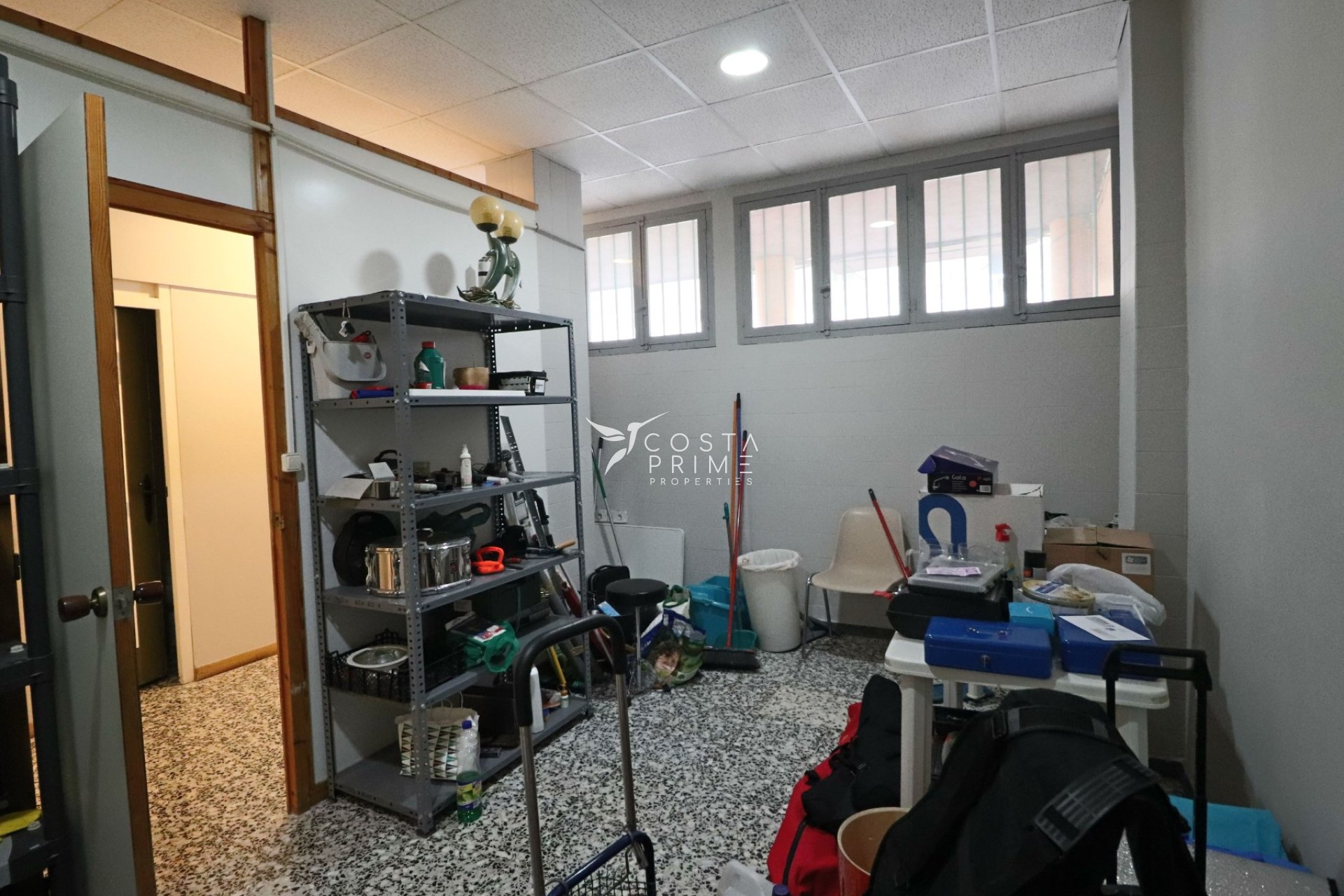 Odsprzedaż - Nieruchomości komercyjne - Benidorm