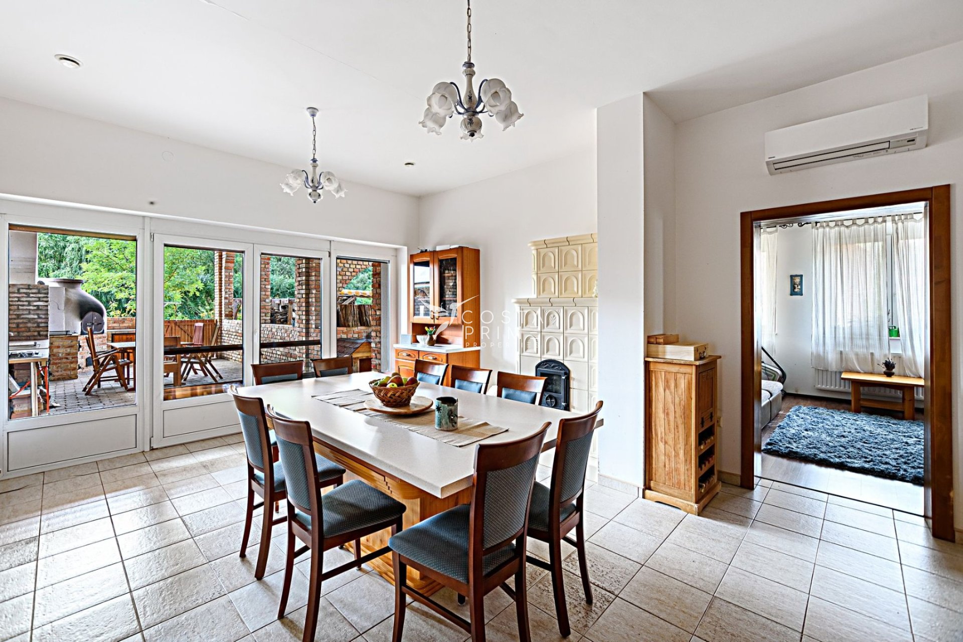 Odsprzedaż - Nieruchomości komercyjne - Finestrat