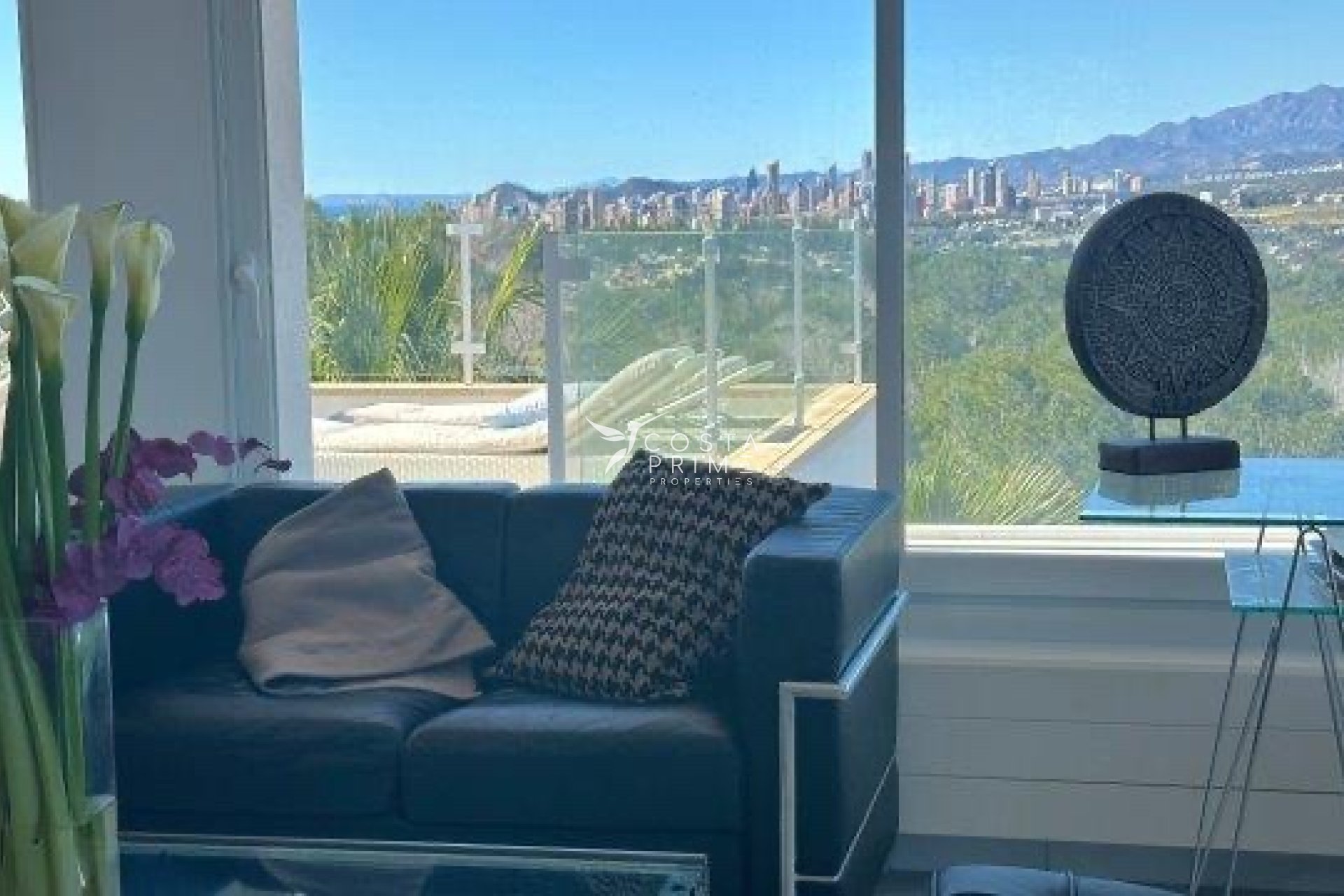 Odsprzedaż - Szalet - Albir