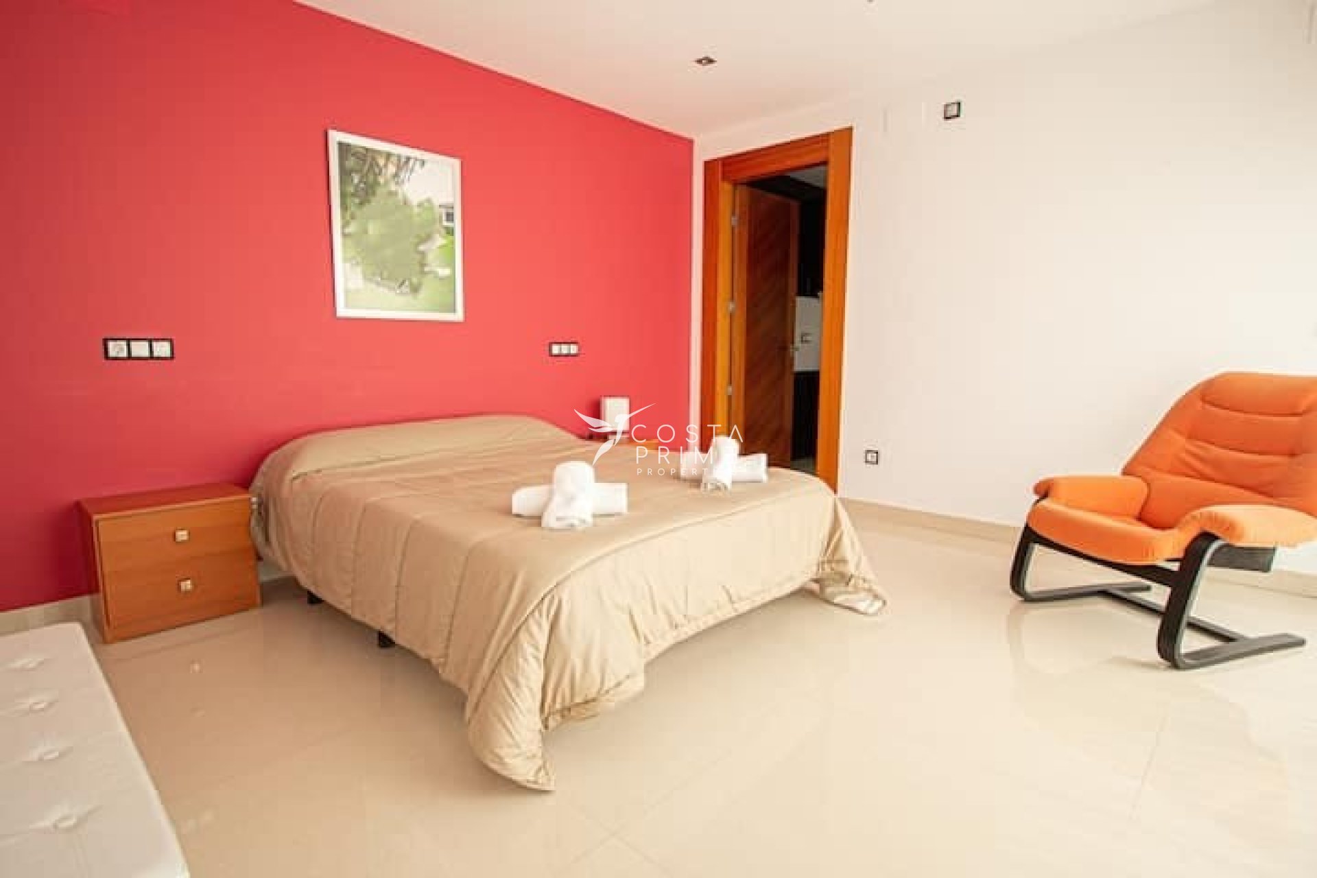 Odsprzedaż - Szalet - Albir