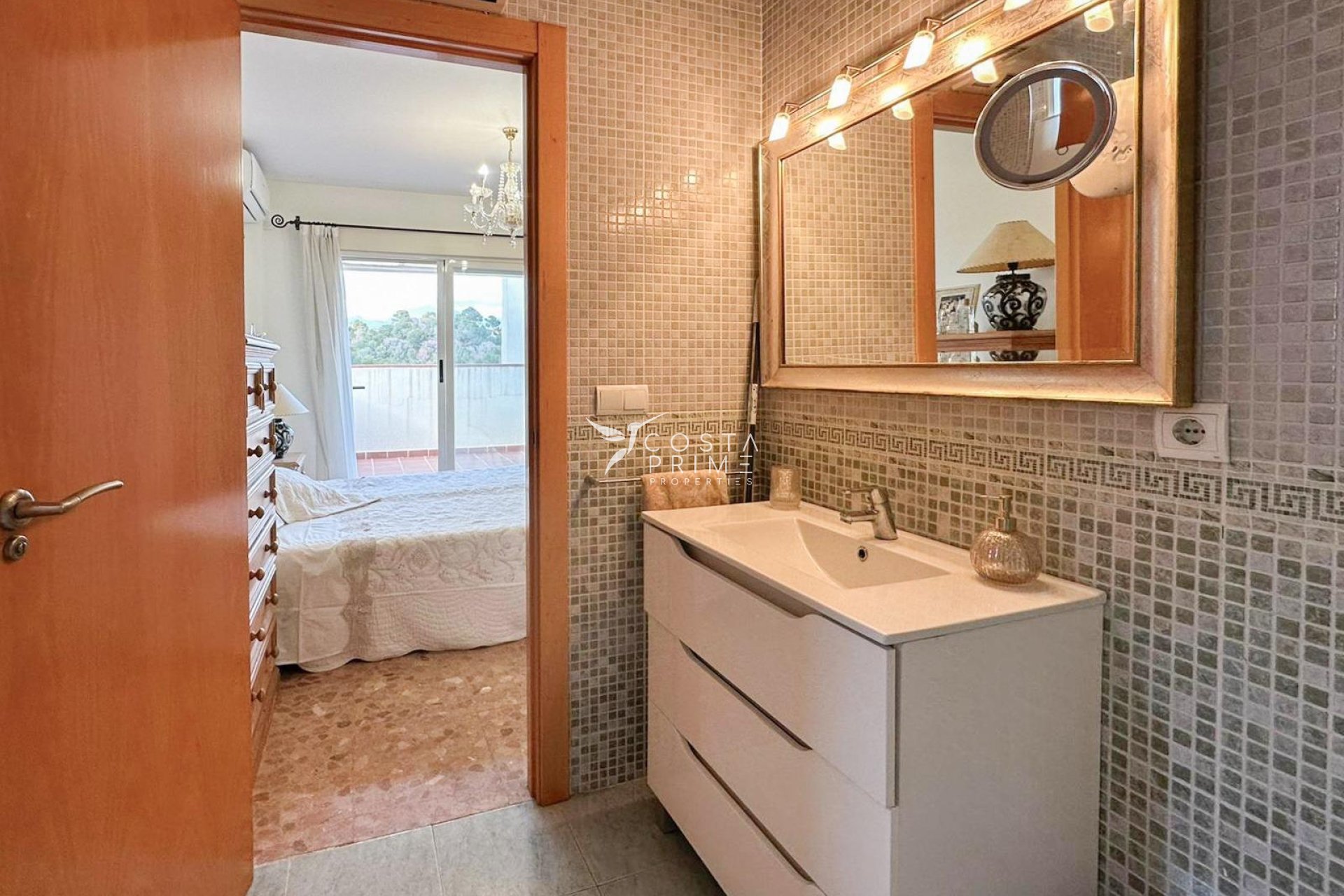 Odsprzedaż - Szalet - Alfas del Pí