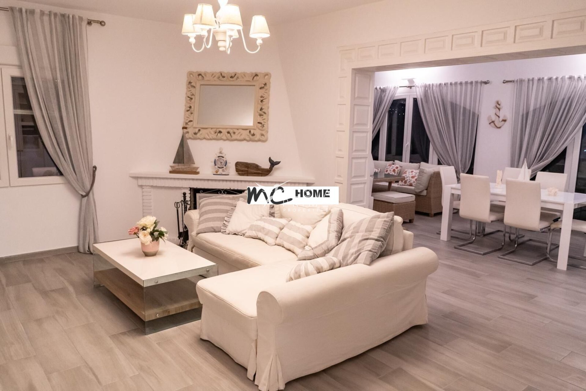 Odsprzedaż - Szalet - Altea