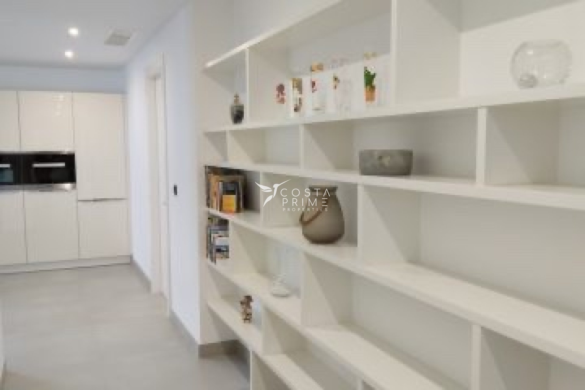 Odsprzedaż - Szalet - Altea