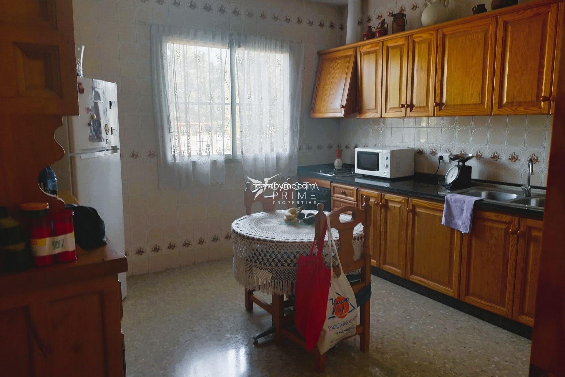 Odsprzedaż - Szalet - Benidorm