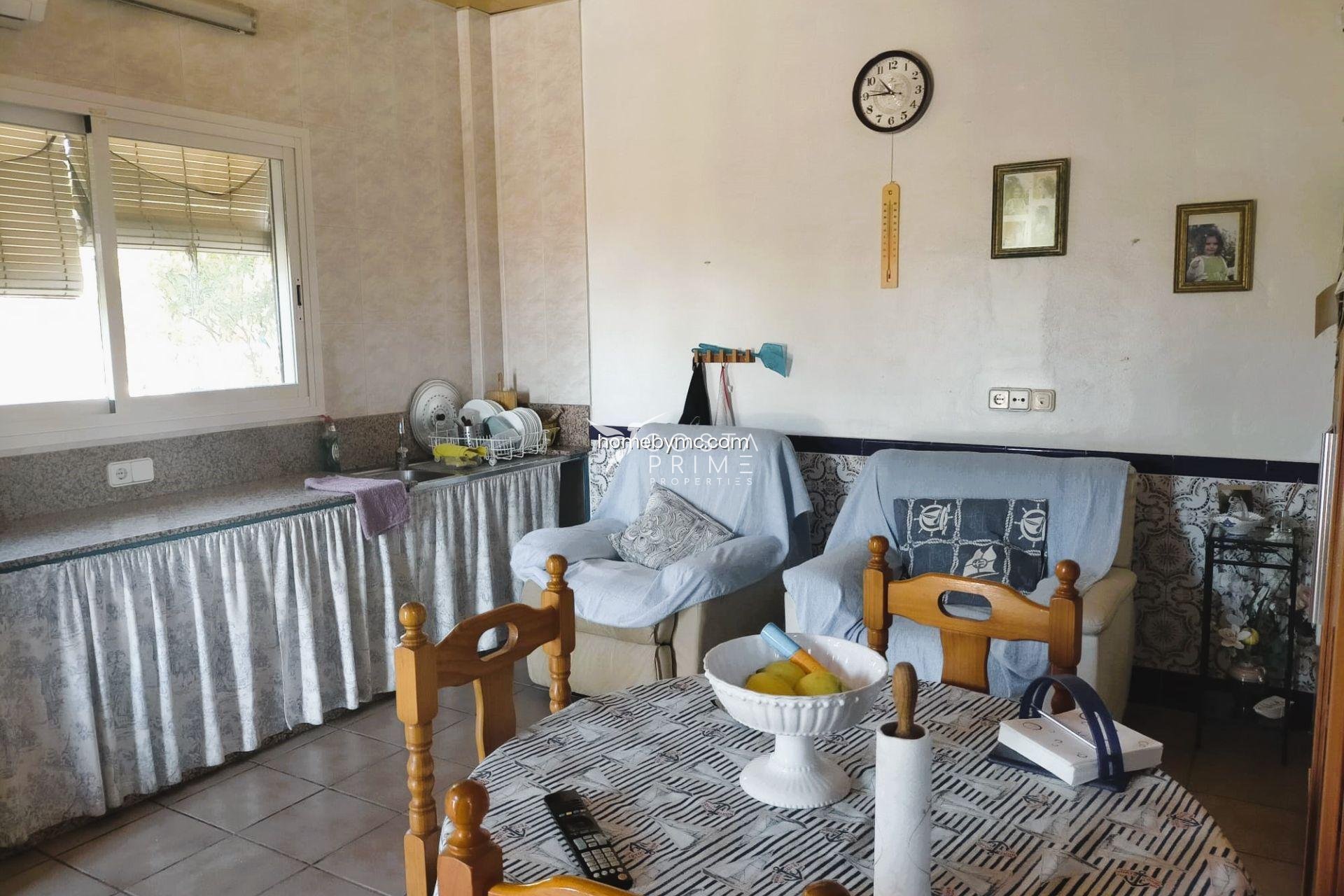 Odsprzedaż - Szalet - Benidorm