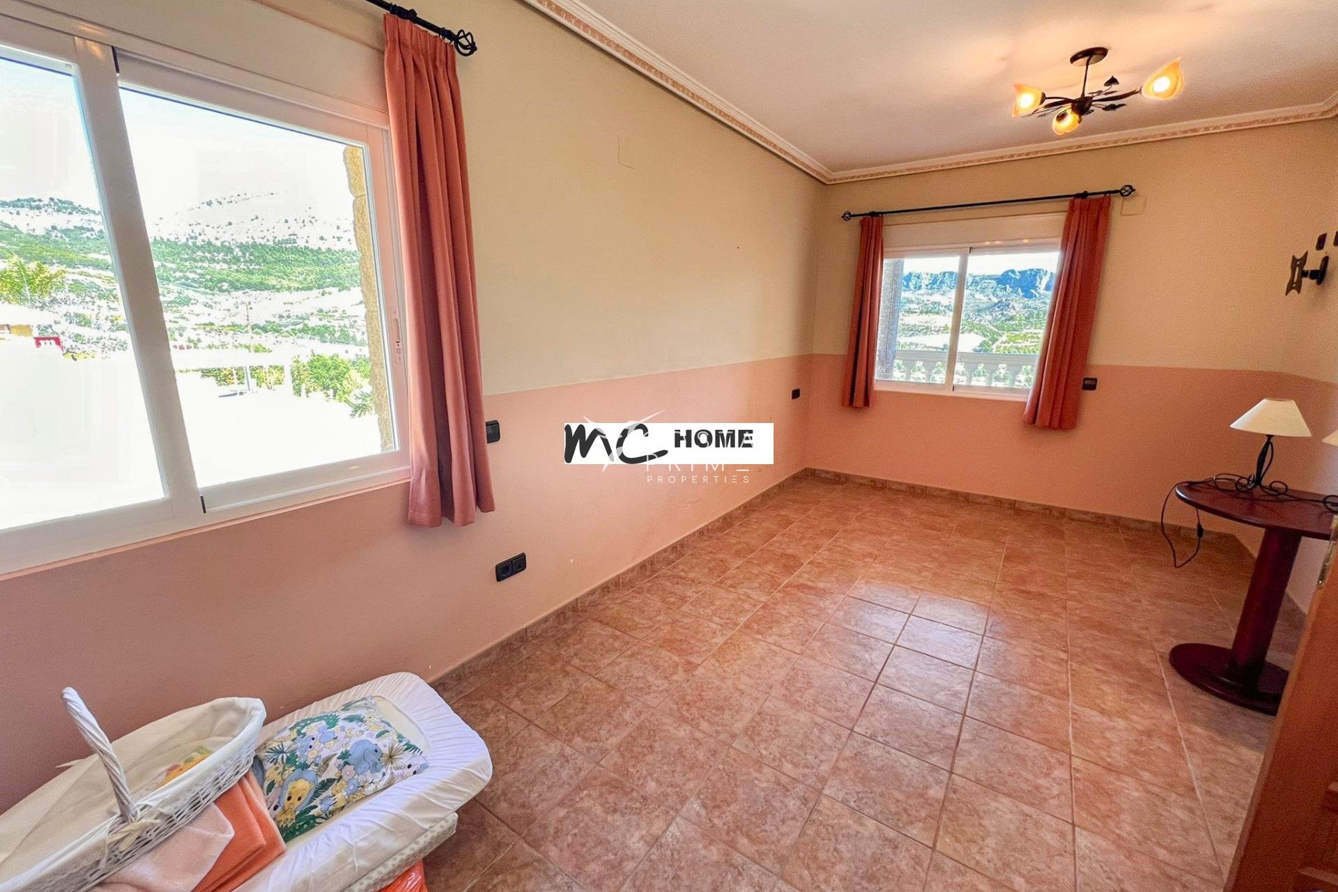 Odsprzedaż - Szalet - Callosa d'en Sarrià