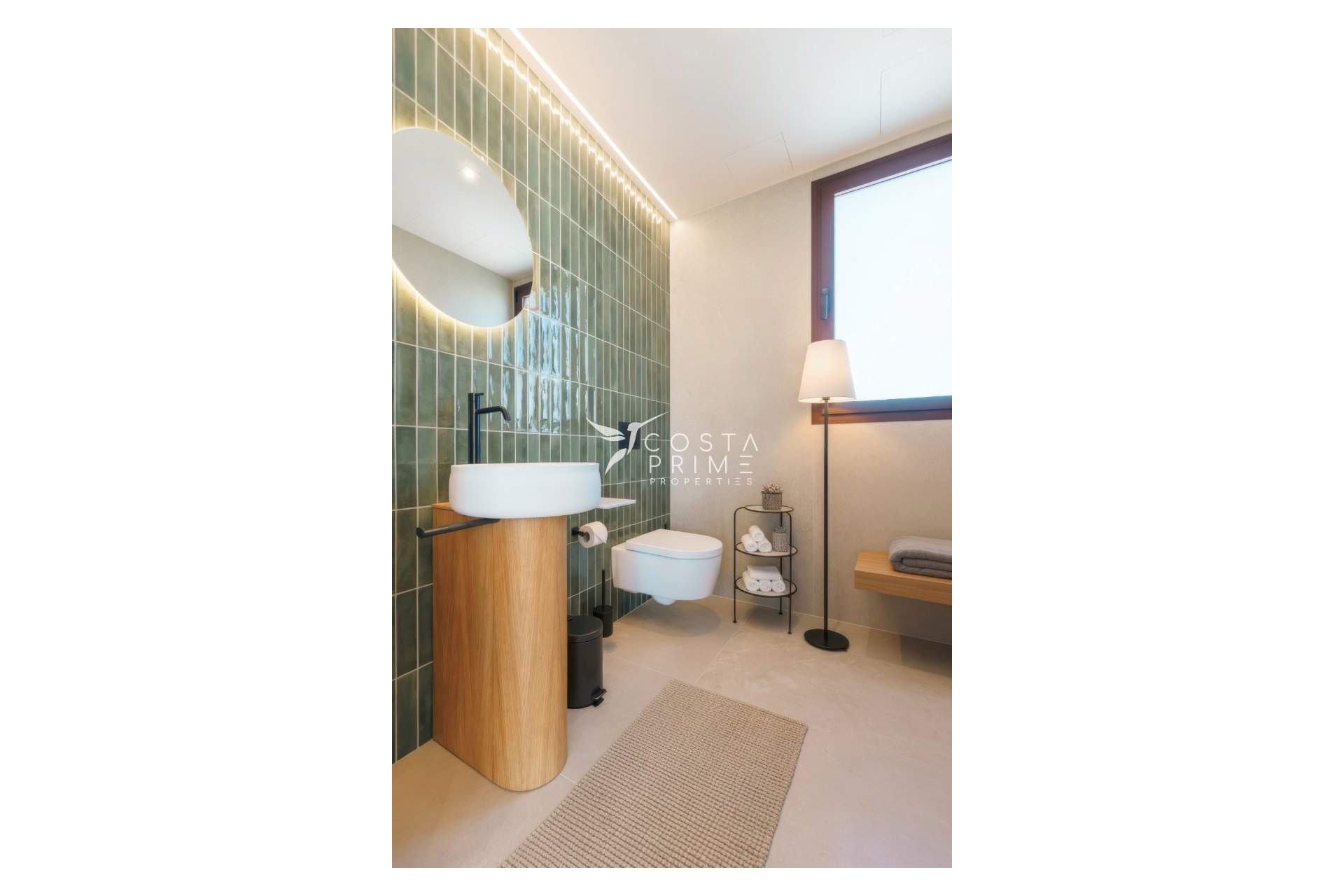 Odsprzedaż - Szalet - Calpe