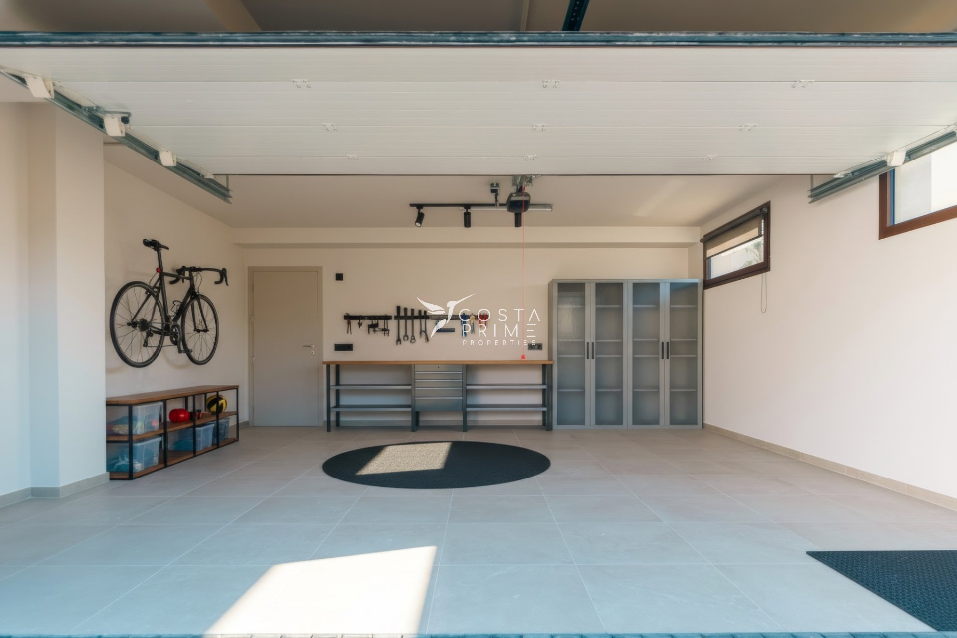 Odsprzedaż - Szalet - Calpe