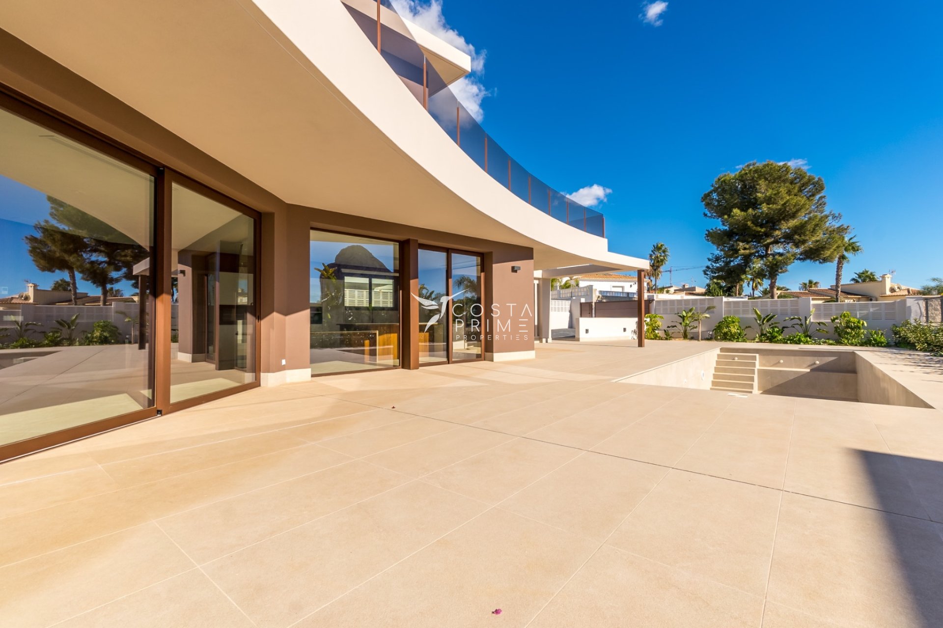 Odsprzedaż - Szalet - Calpe