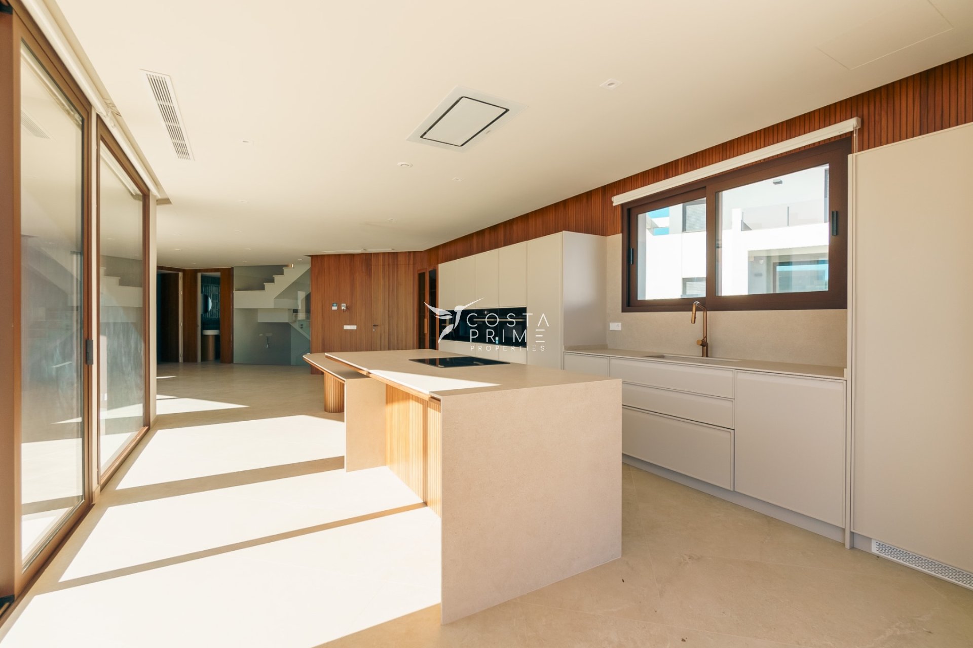 Odsprzedaż - Szalet - Calpe