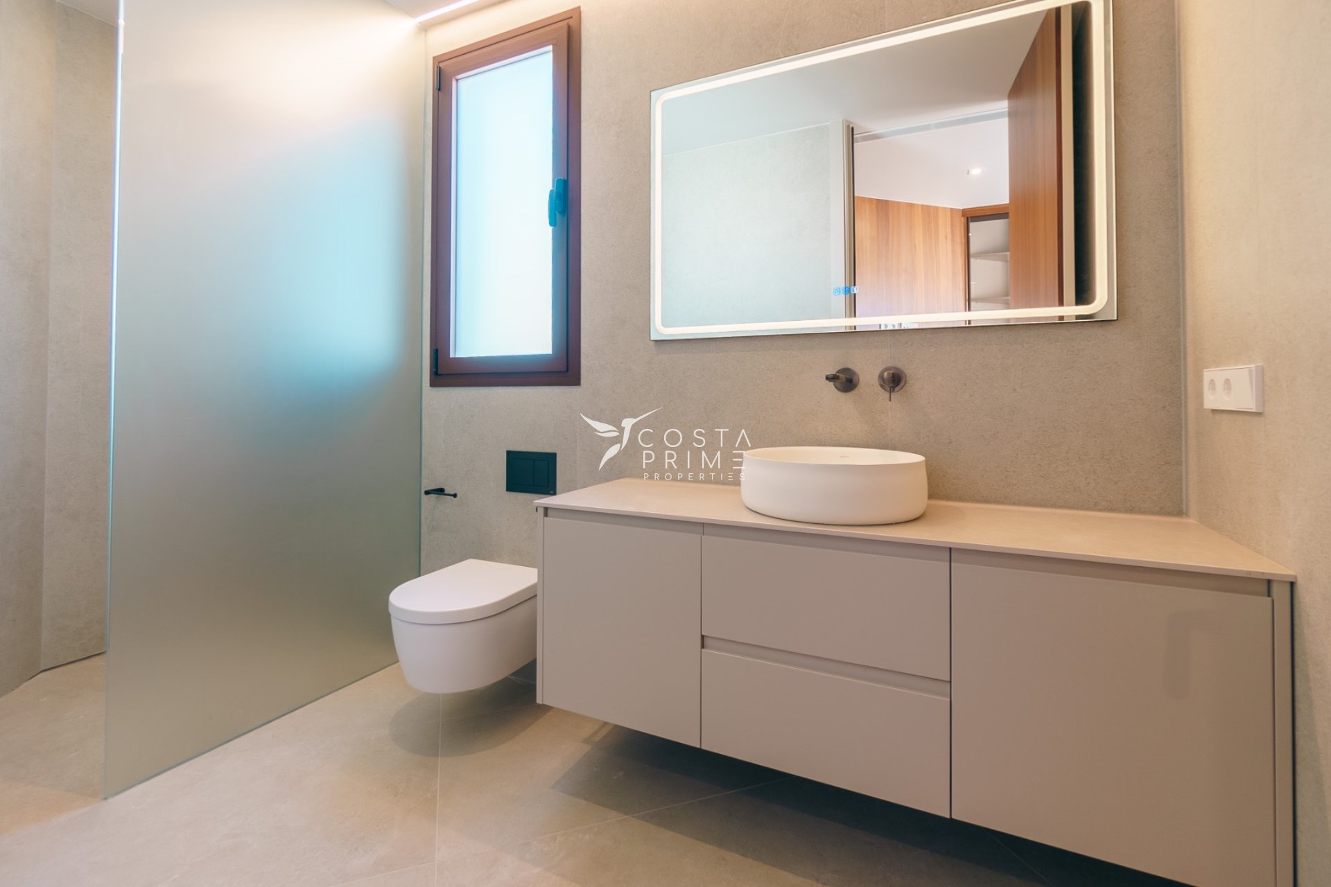 Odsprzedaż - Szalet - Calpe