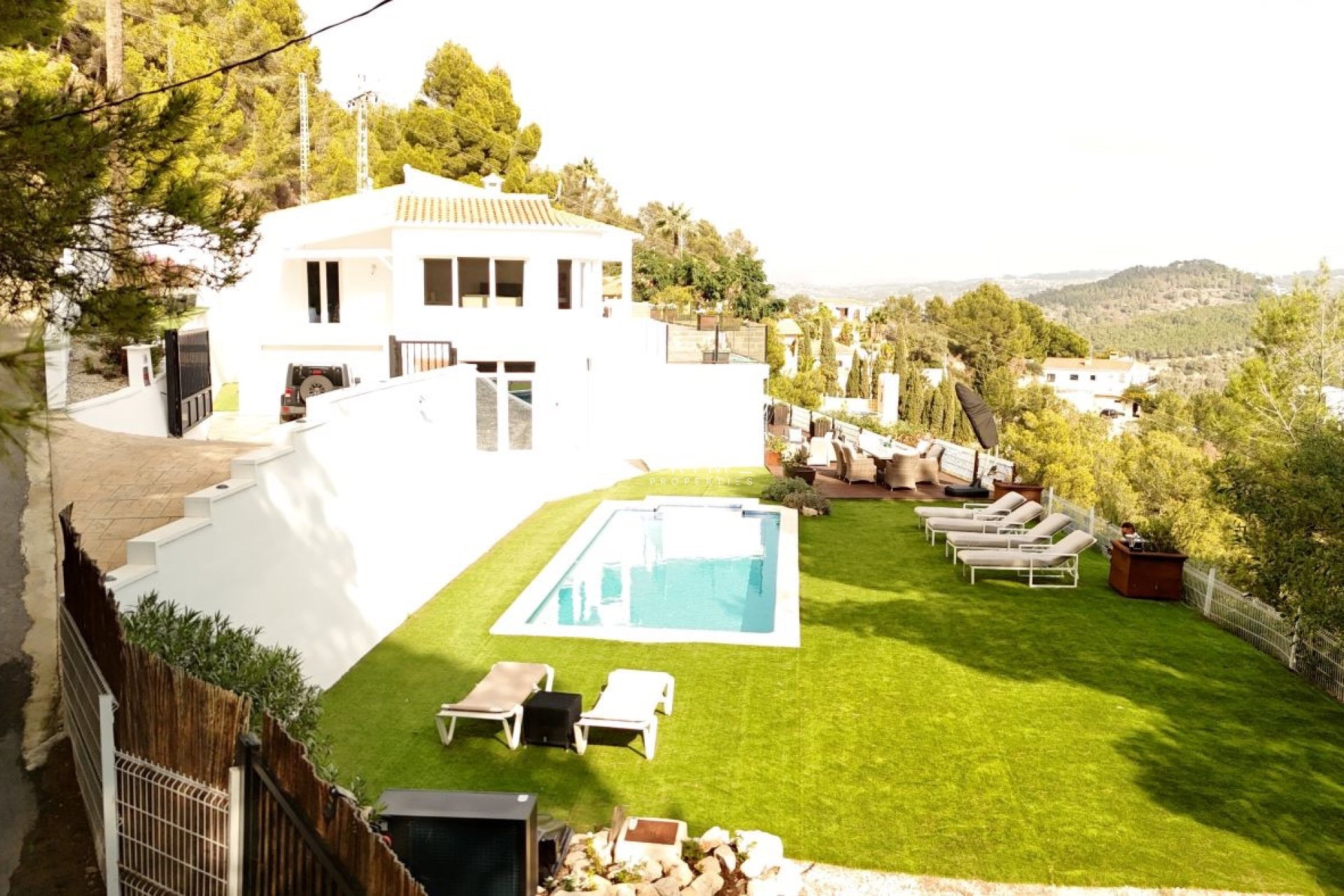 Odsprzedaż - Szalet - Calpe