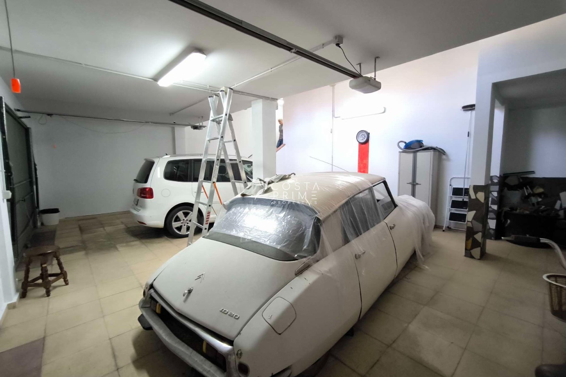 Odsprzedaż - Szalet - La Nucía