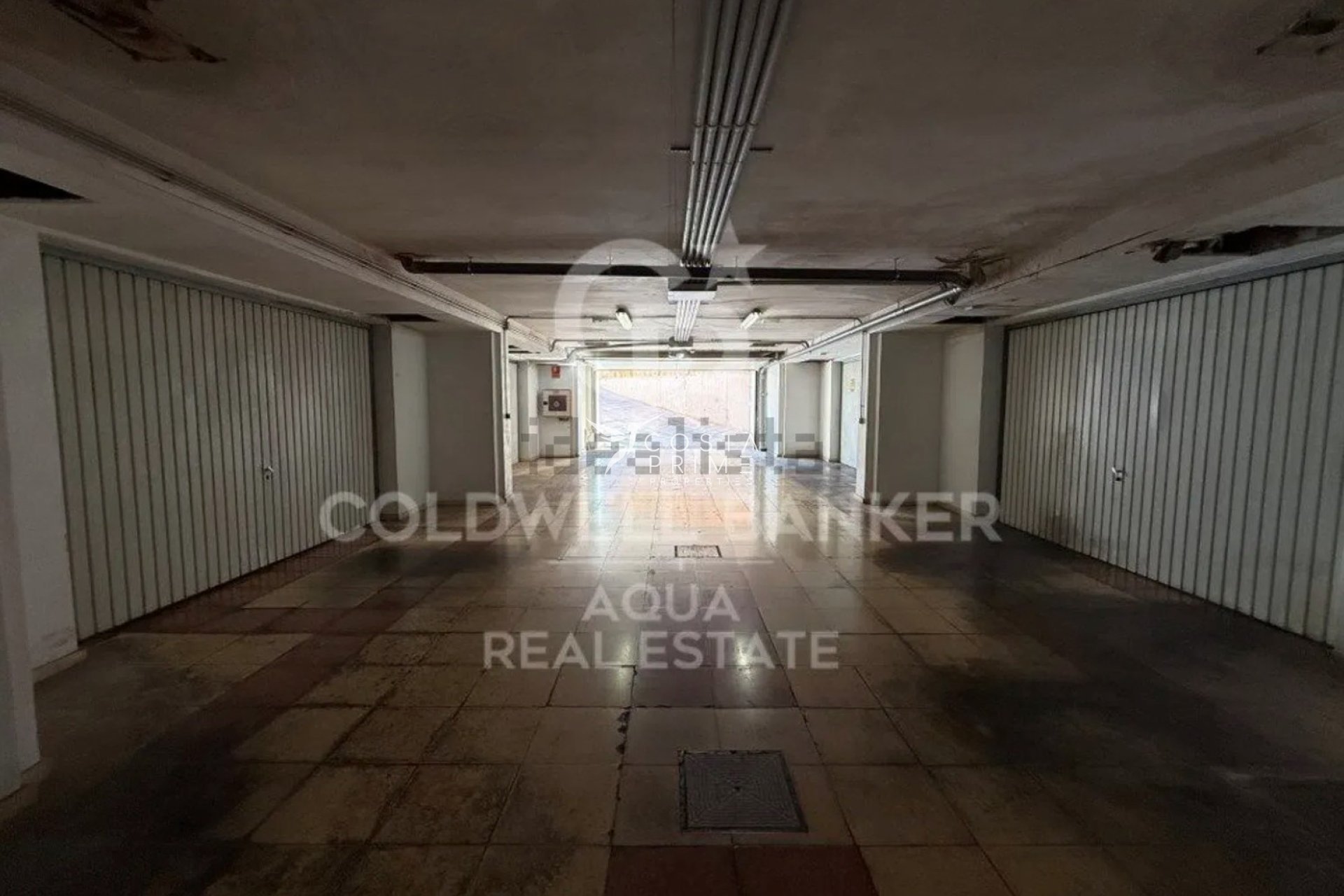 Odsprzedaż - Szalet - La Nucía